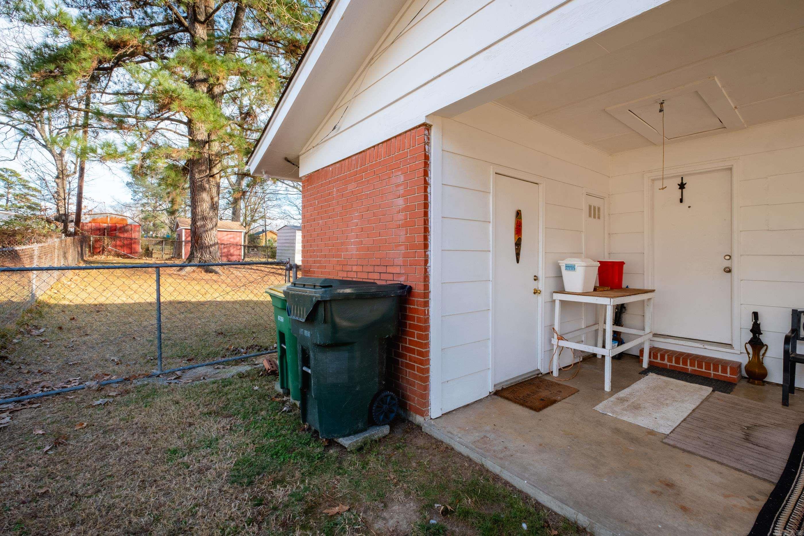 7109 Westmar  Little Rock, AR