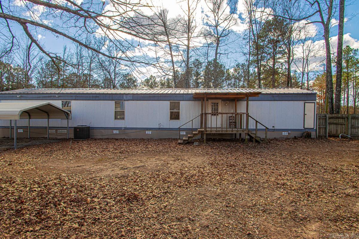 19921 Philis Dr  Hensley, AR