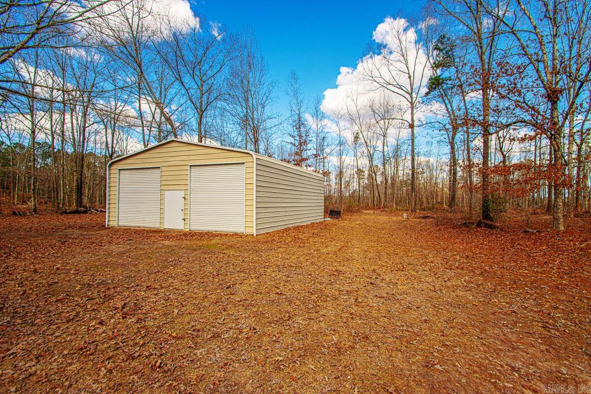 19921 Philis Dr  Hensley, AR