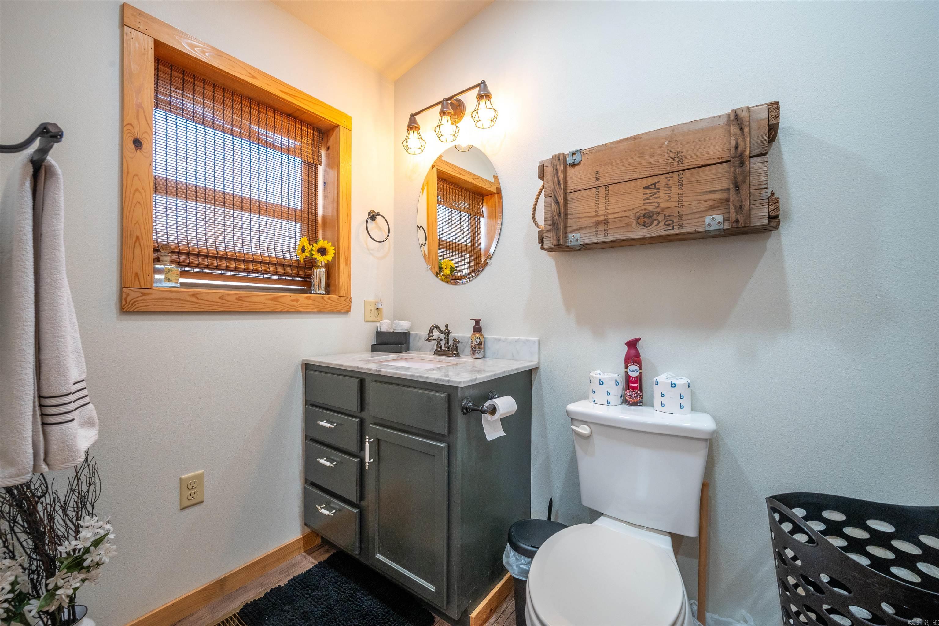 627 Mountain Crest  Mountain View, AR