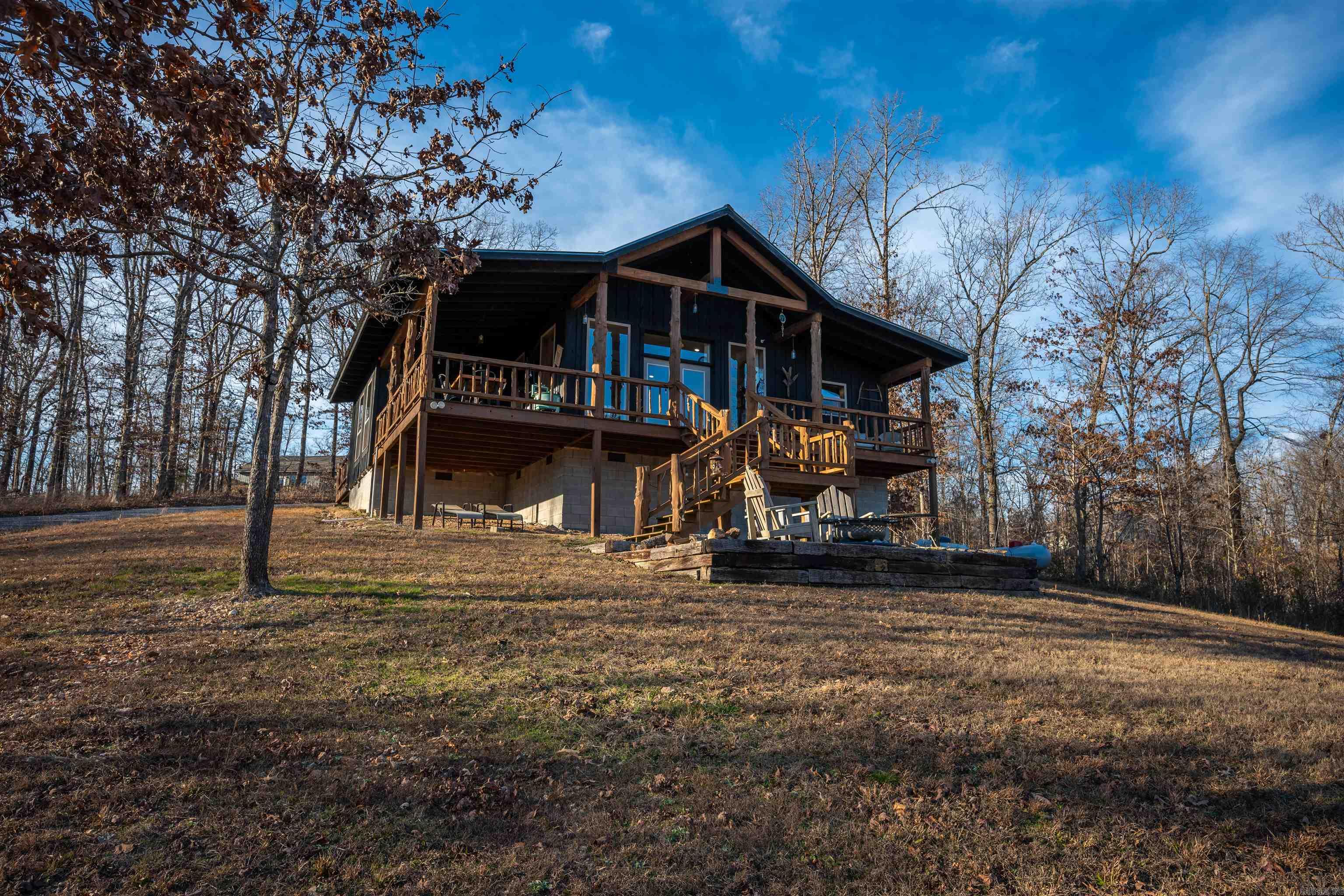 627 Mountain Crest  Mountain View, AR