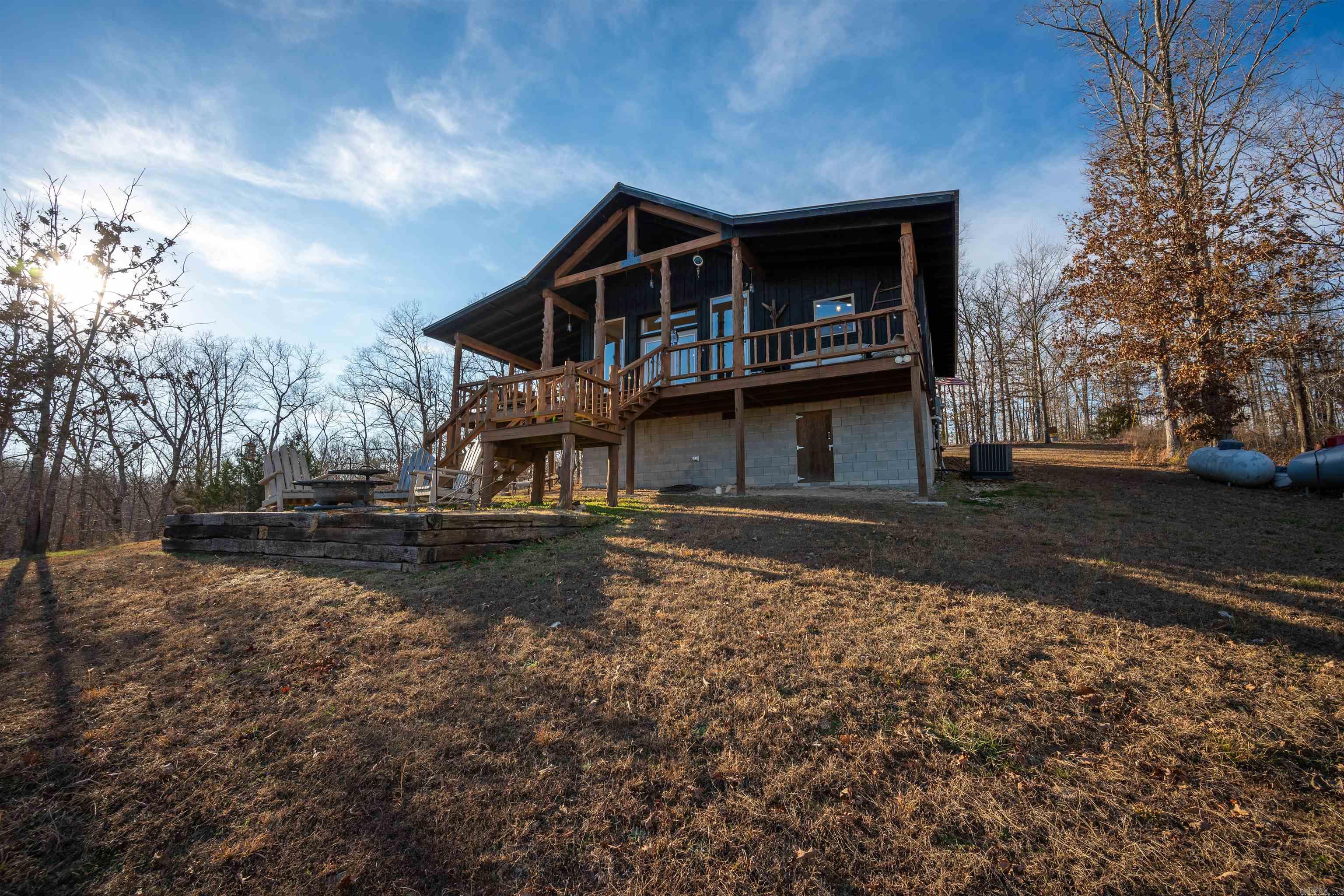 627 Mountain Crest  Mountain View, AR