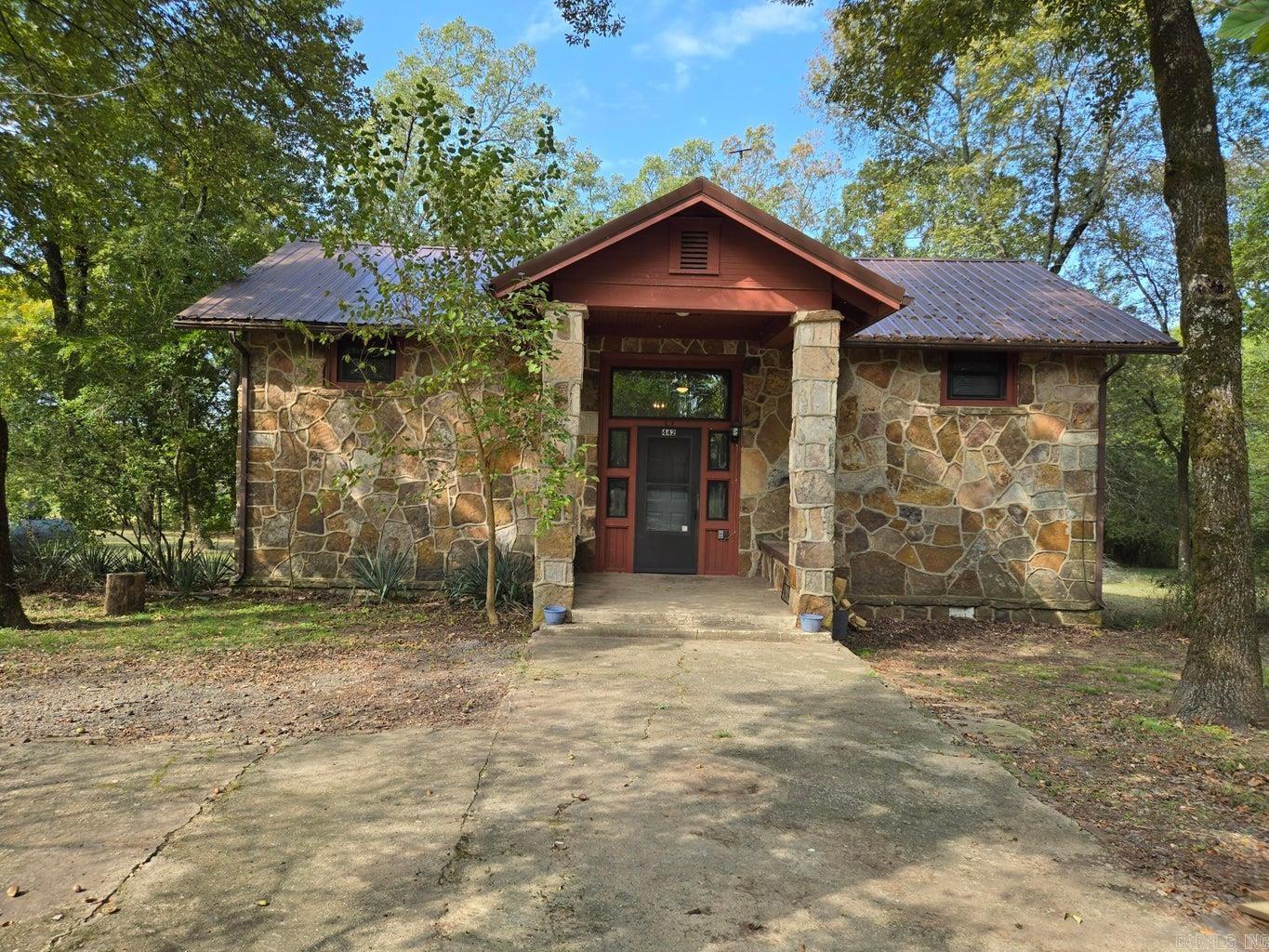 442 Brownsville  Greers Ferry, AR