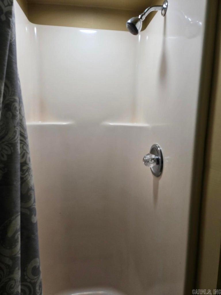 442 Brownsville  Greers Ferry, AR