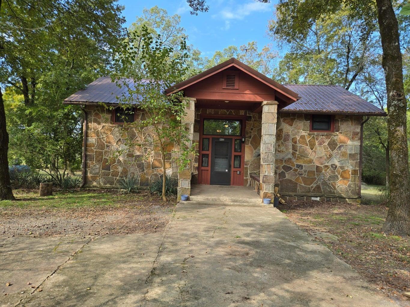 442 Brownsville  Greers Ferry, AR