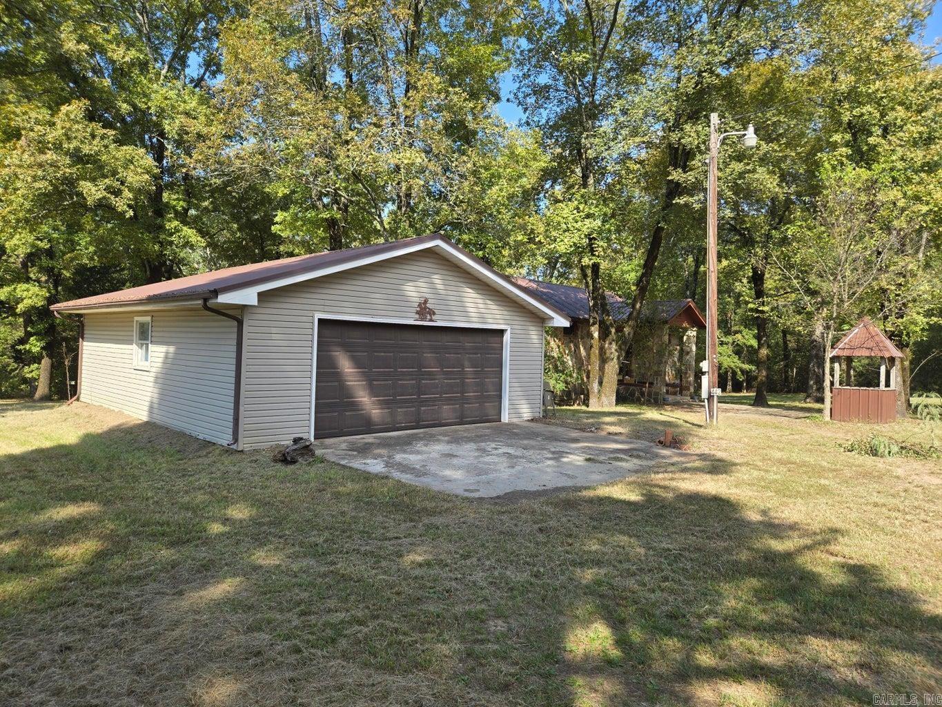442 Brownsville  Greers Ferry, AR