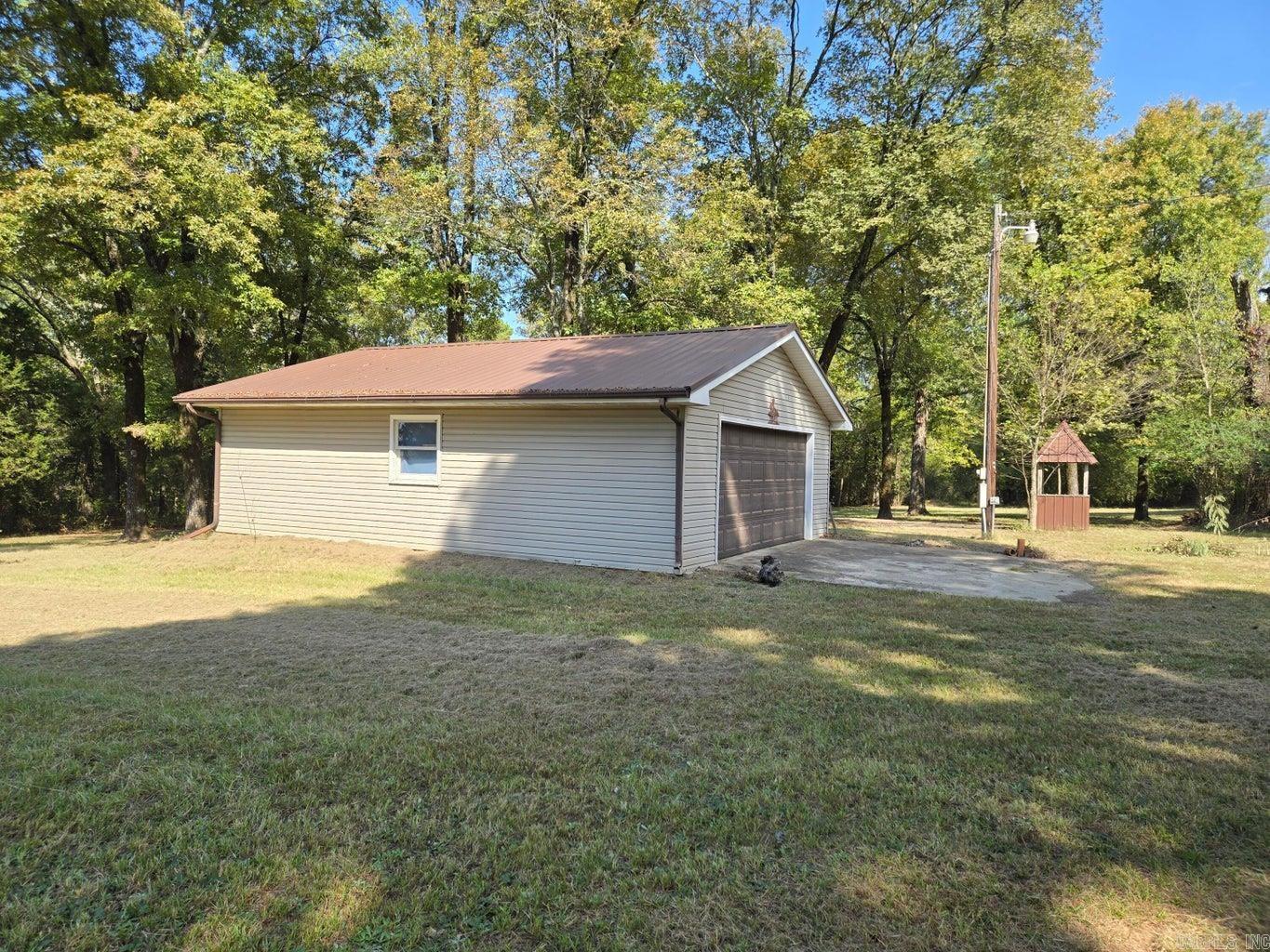 442 Brownsville  Greers Ferry, AR
