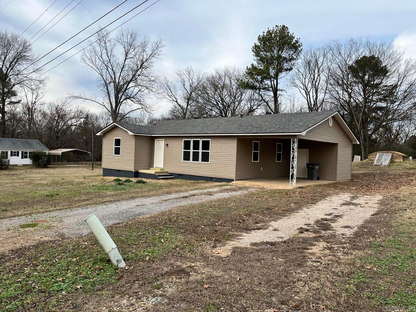 110 W 7th  Newark, AR