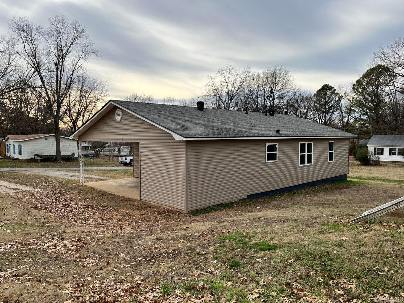 110 W 7th  Newark, AR