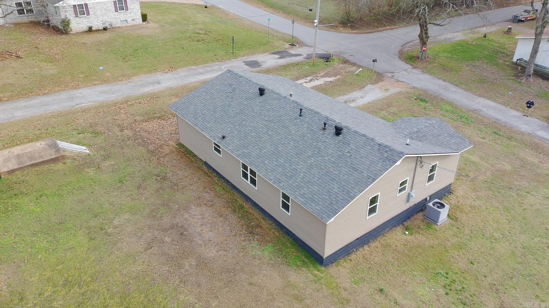 110 W 7th  Newark, AR