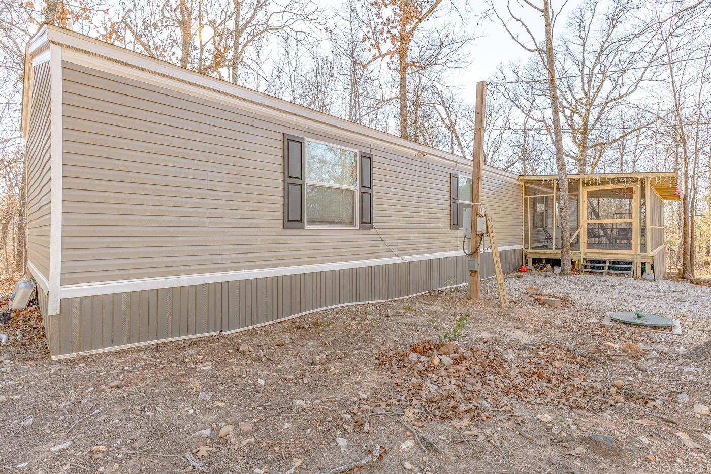 27 Valley Heart Drive  Highland, AR