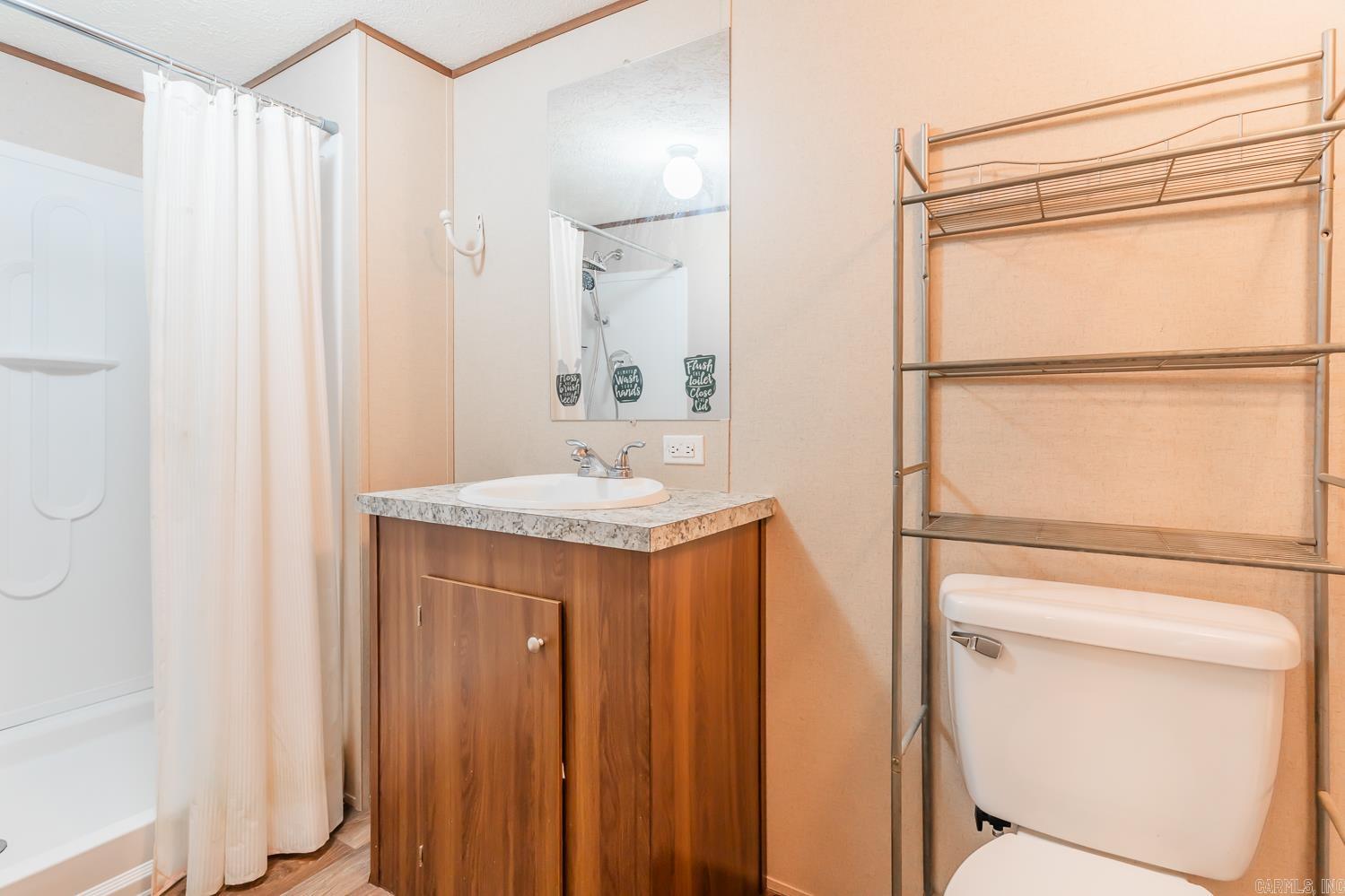 27 Valley Heart Drive  Highland, AR