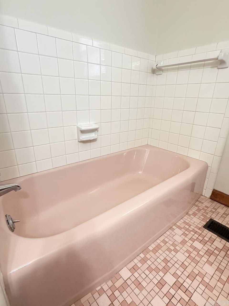 205 Central Ave  Bay, AR