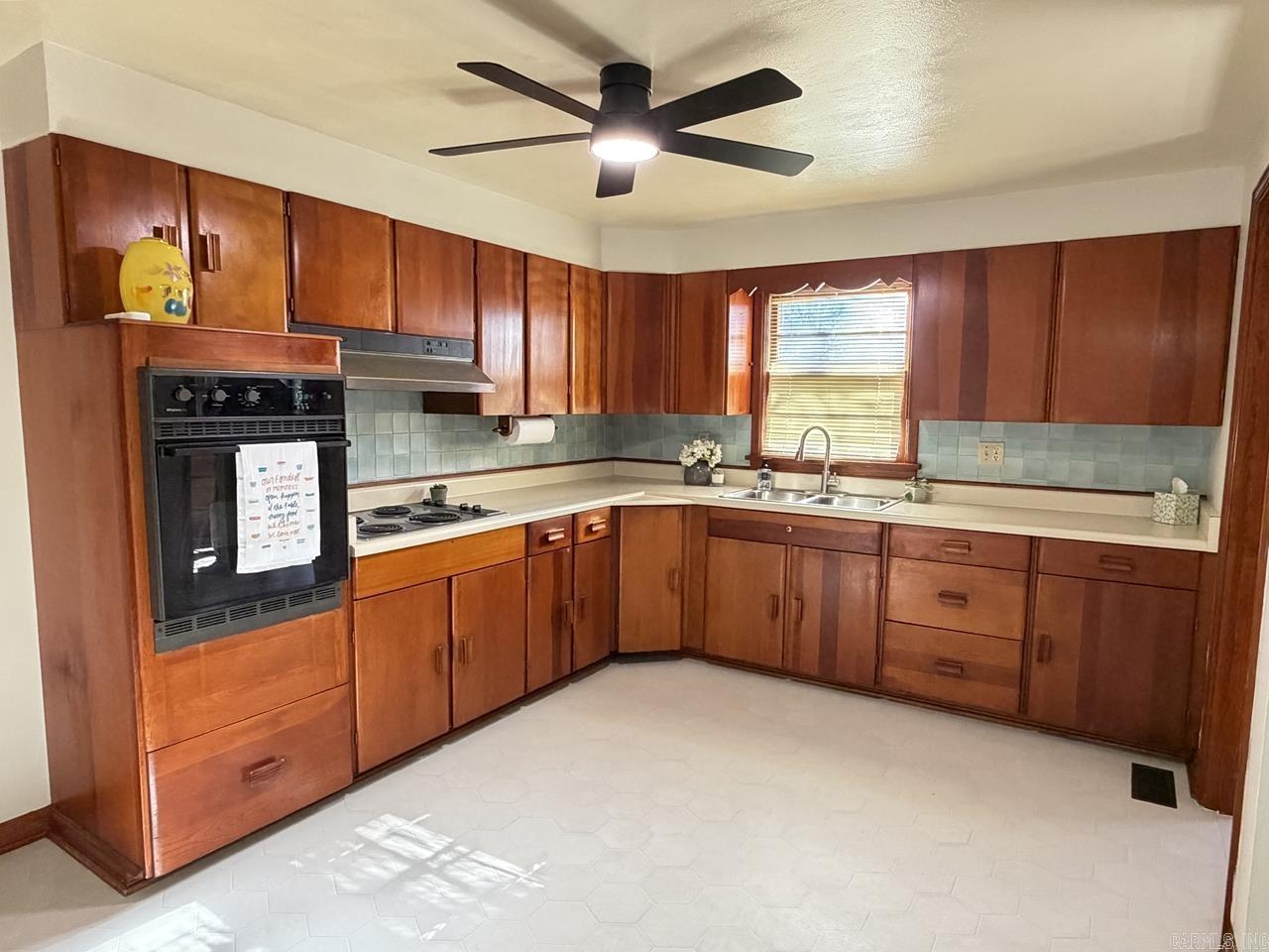 205 Central Ave  Bay, AR