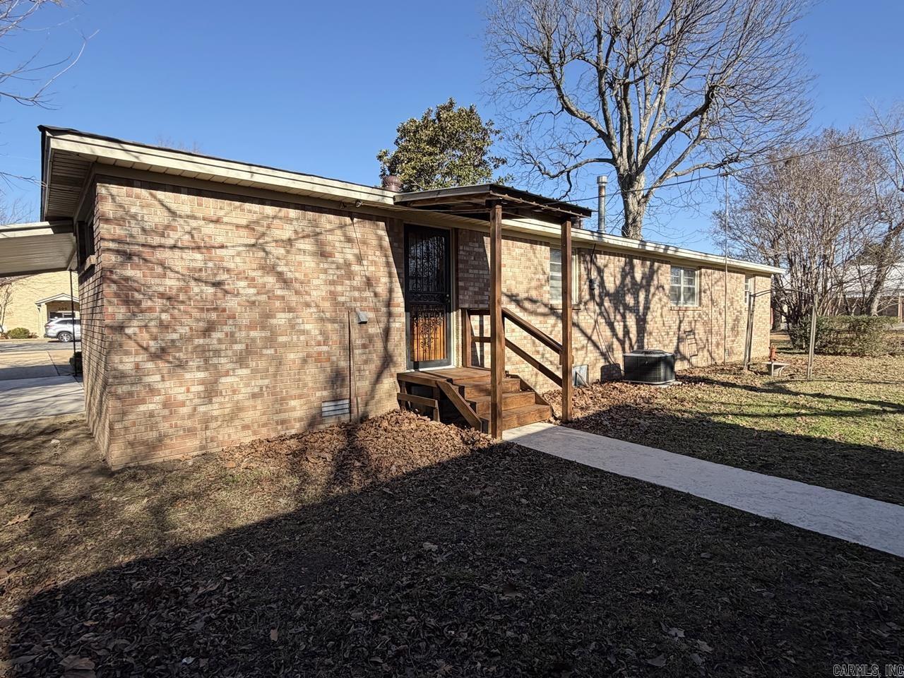 205 Central Ave  Bay, AR