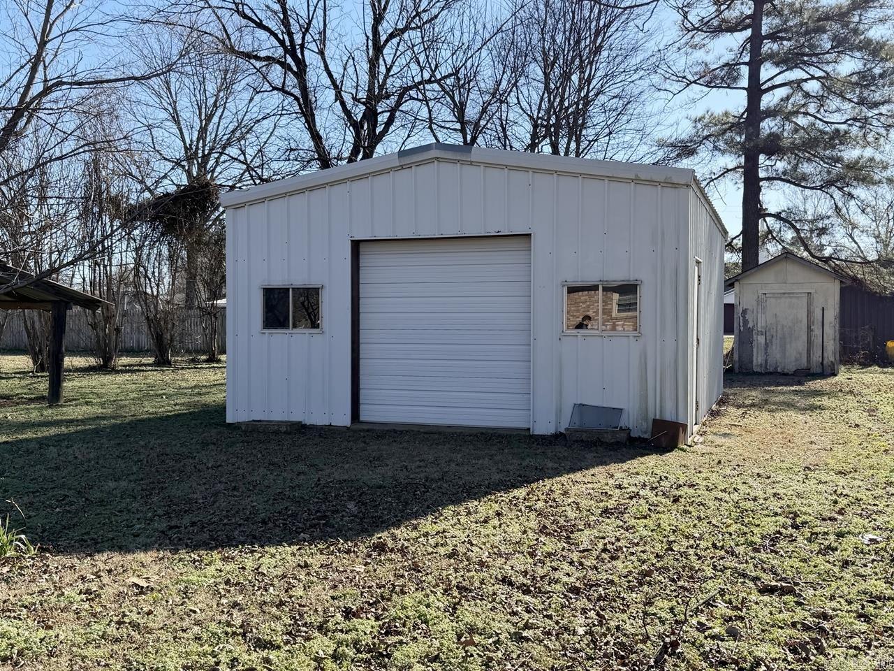 205 Central Ave  Bay, AR