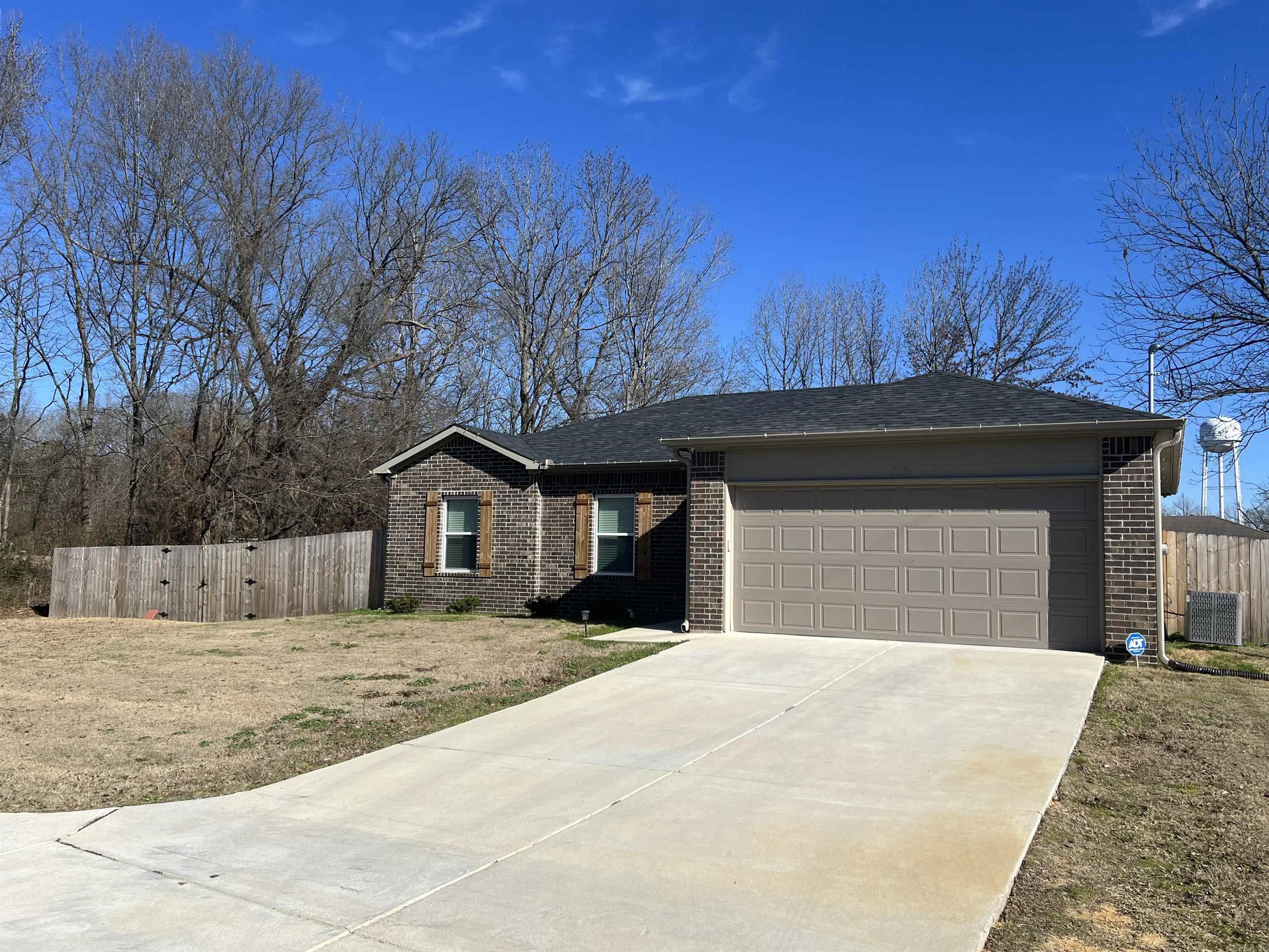 519 E Mississippi  Beebe, AR