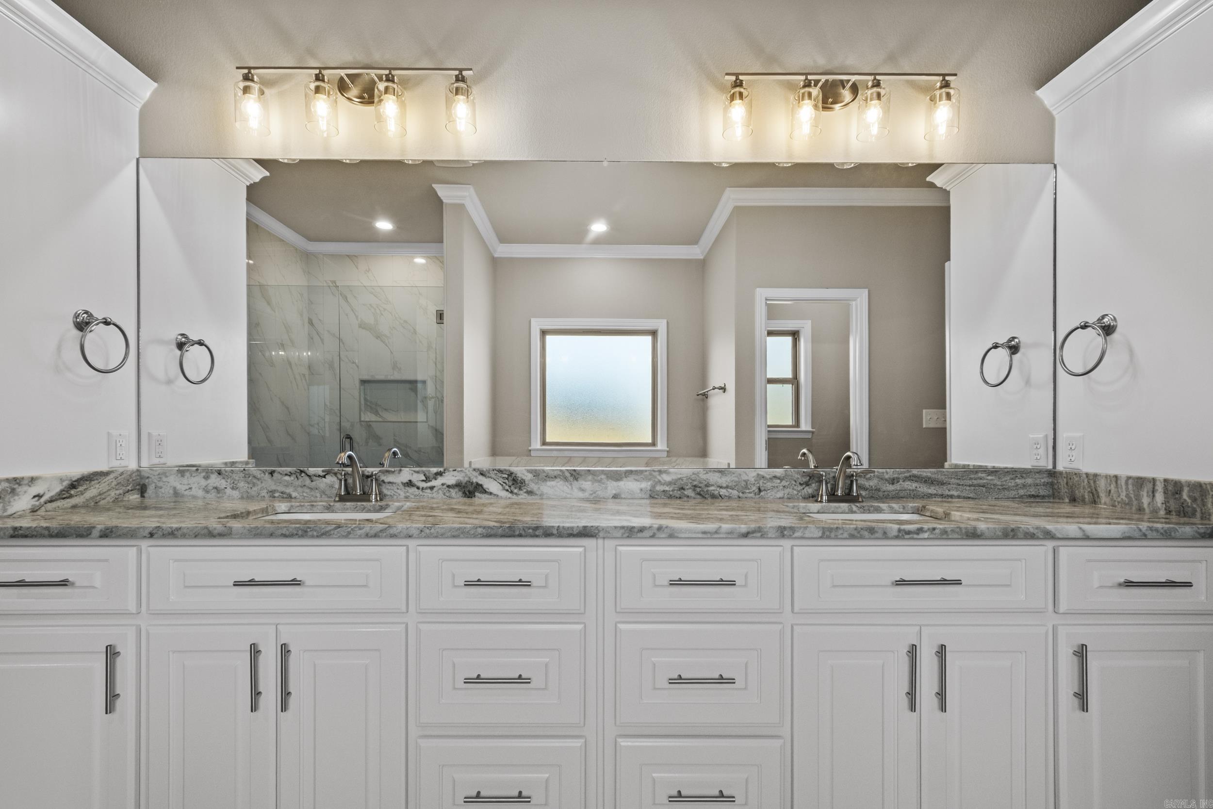 524 Valley Oak  Sherwood, AR