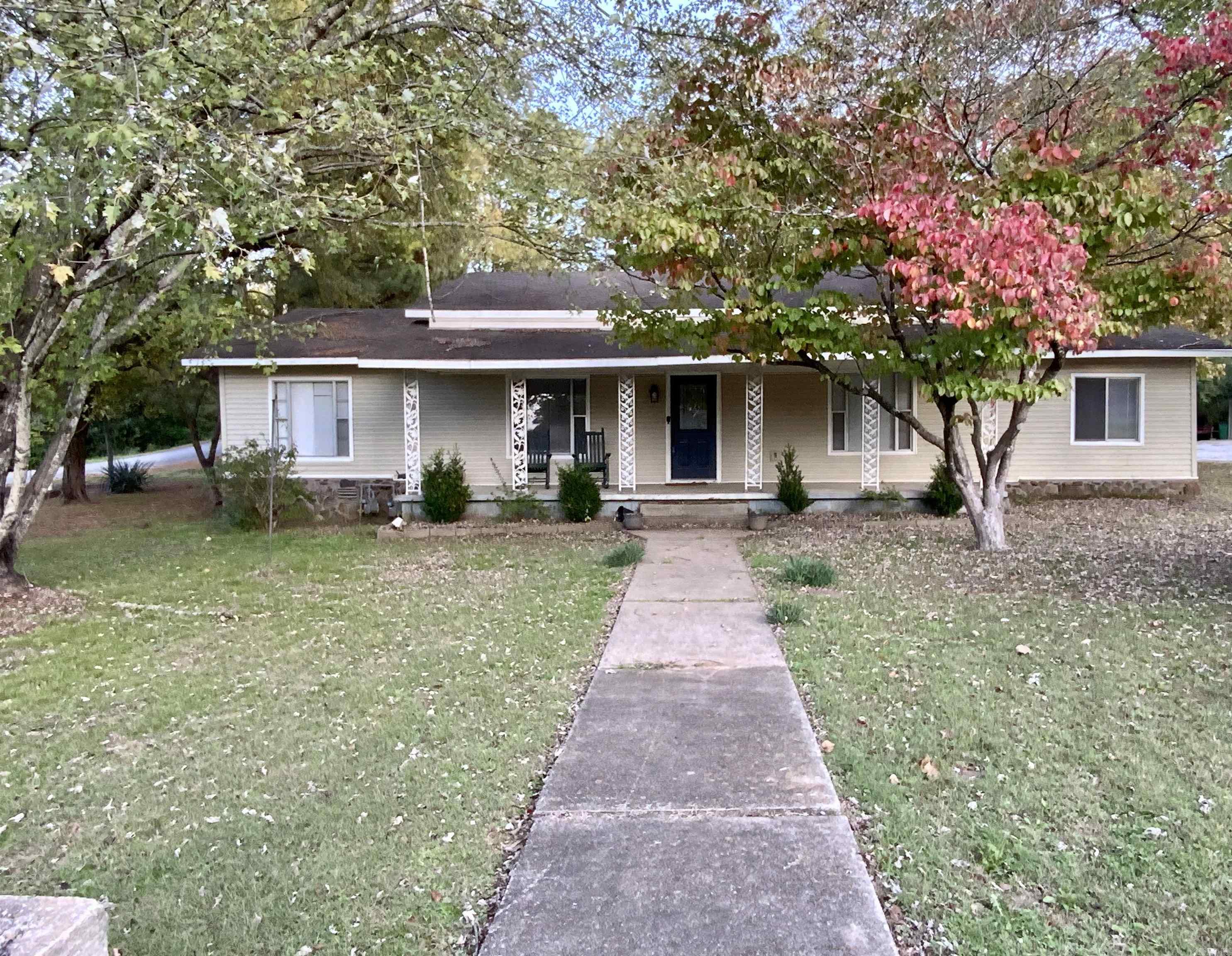 1101 S 8th  Heber Springs, AR