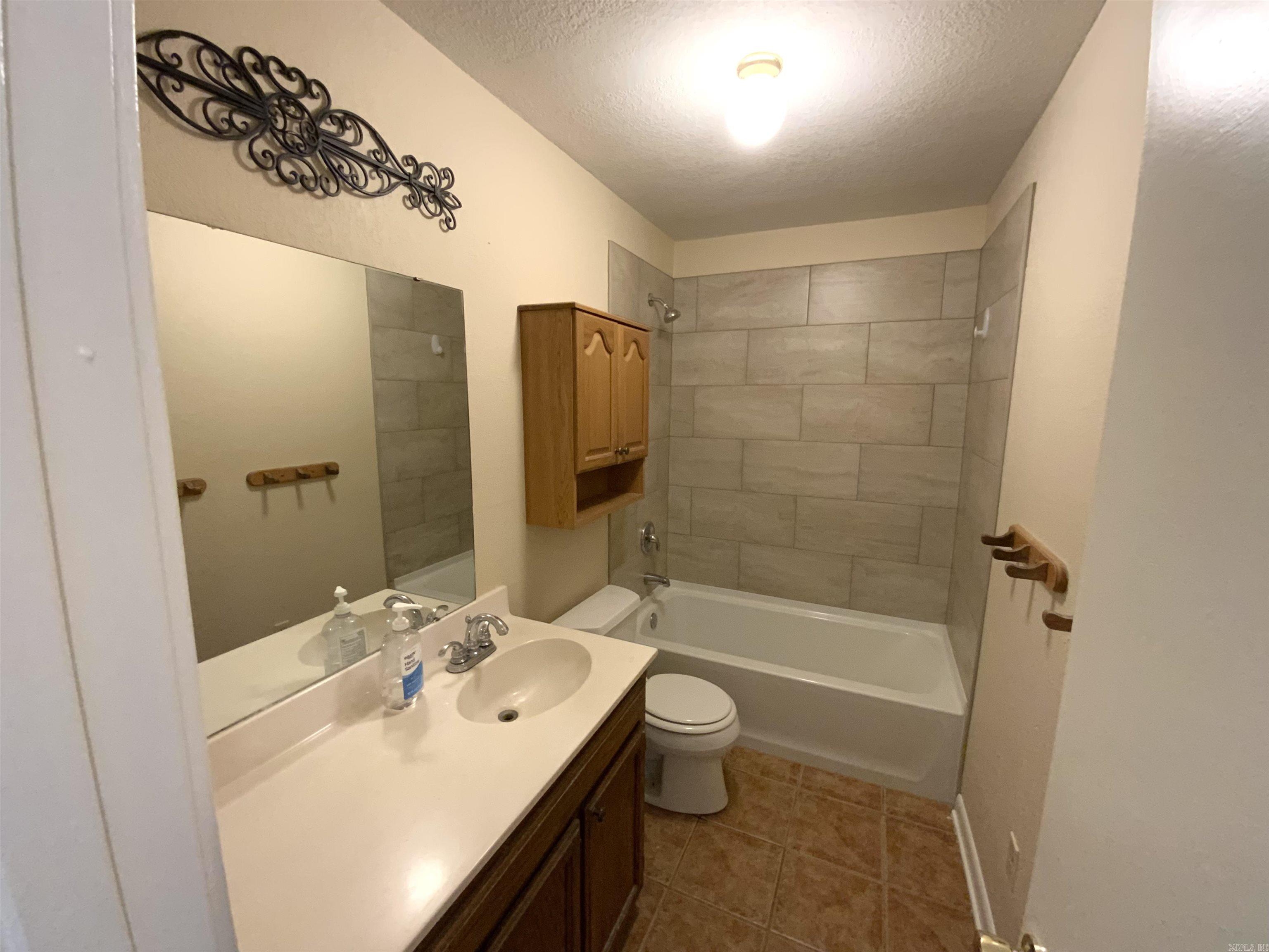 1101 S 8th  Heber Springs, AR