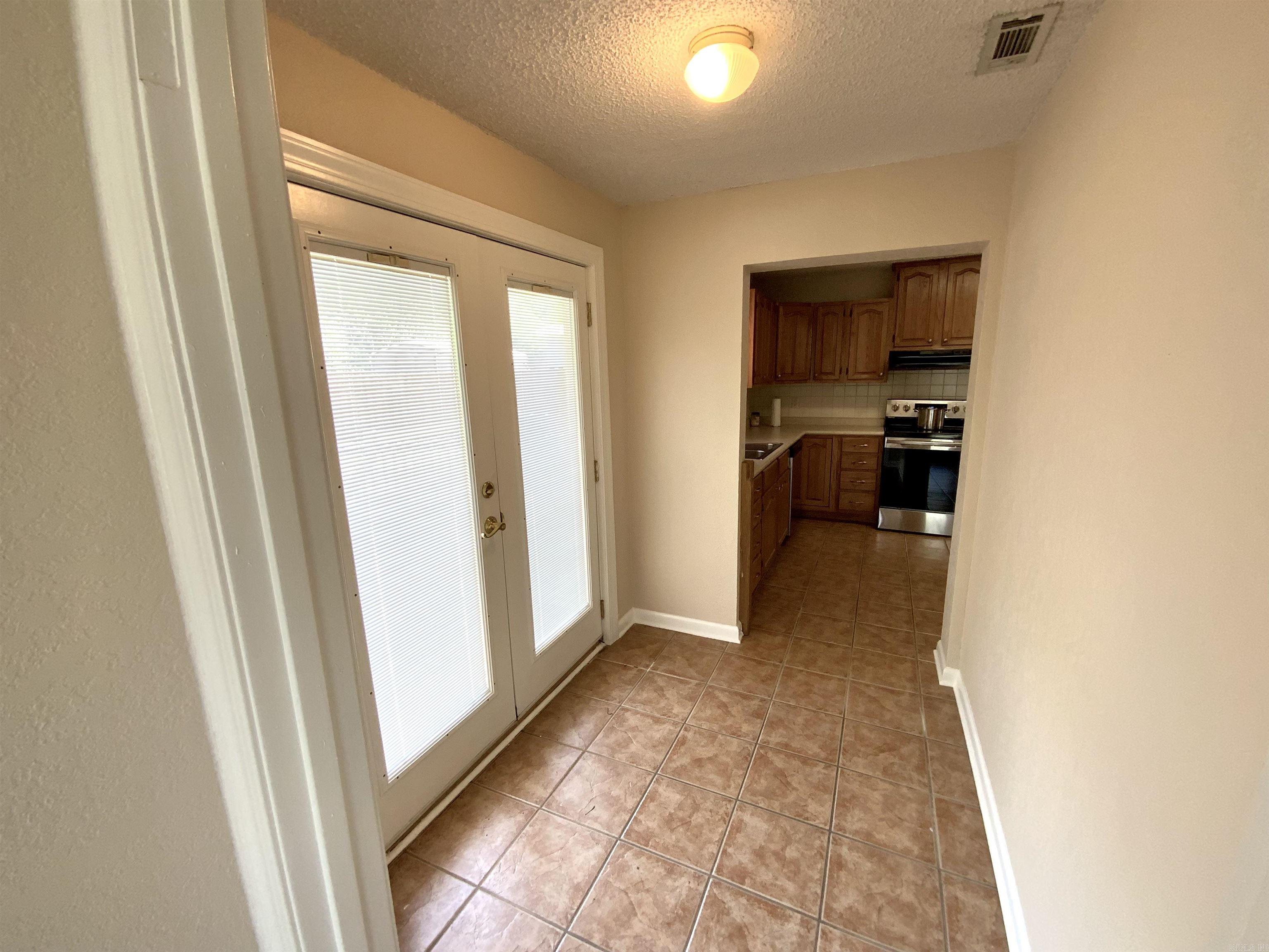 1101 S 8th  Heber Springs, AR