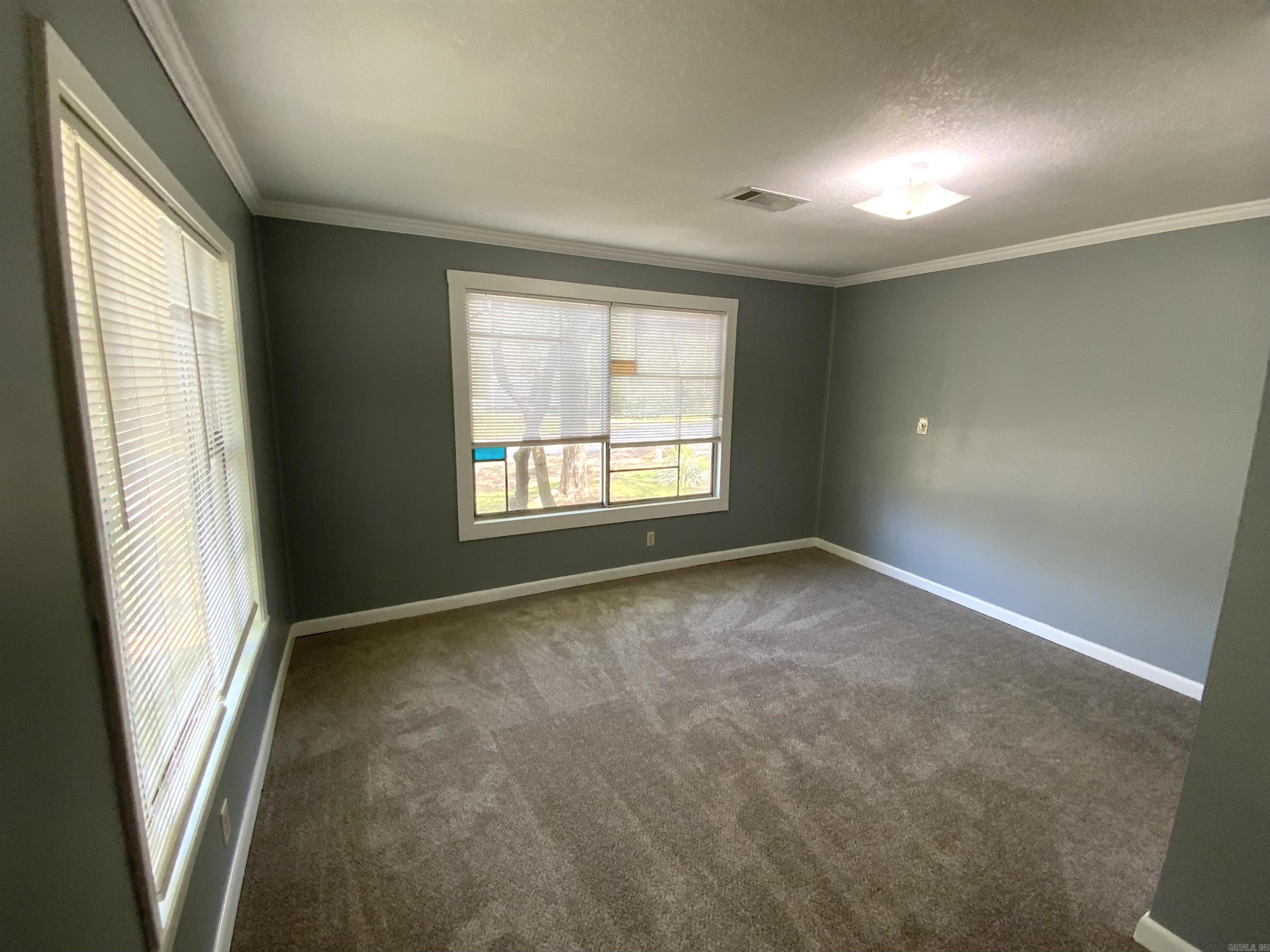 1101 S 8th  Heber Springs, AR