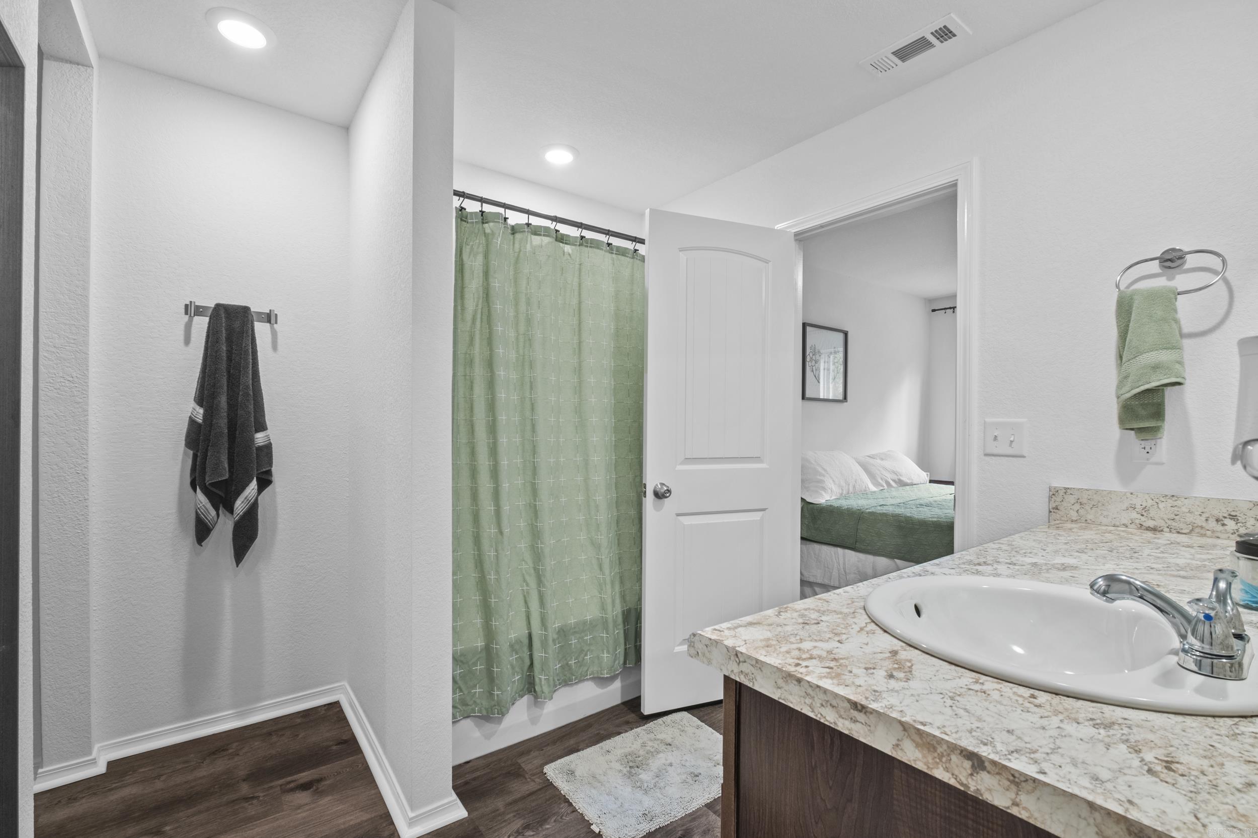 8004 Kim  North Little Rock, AR