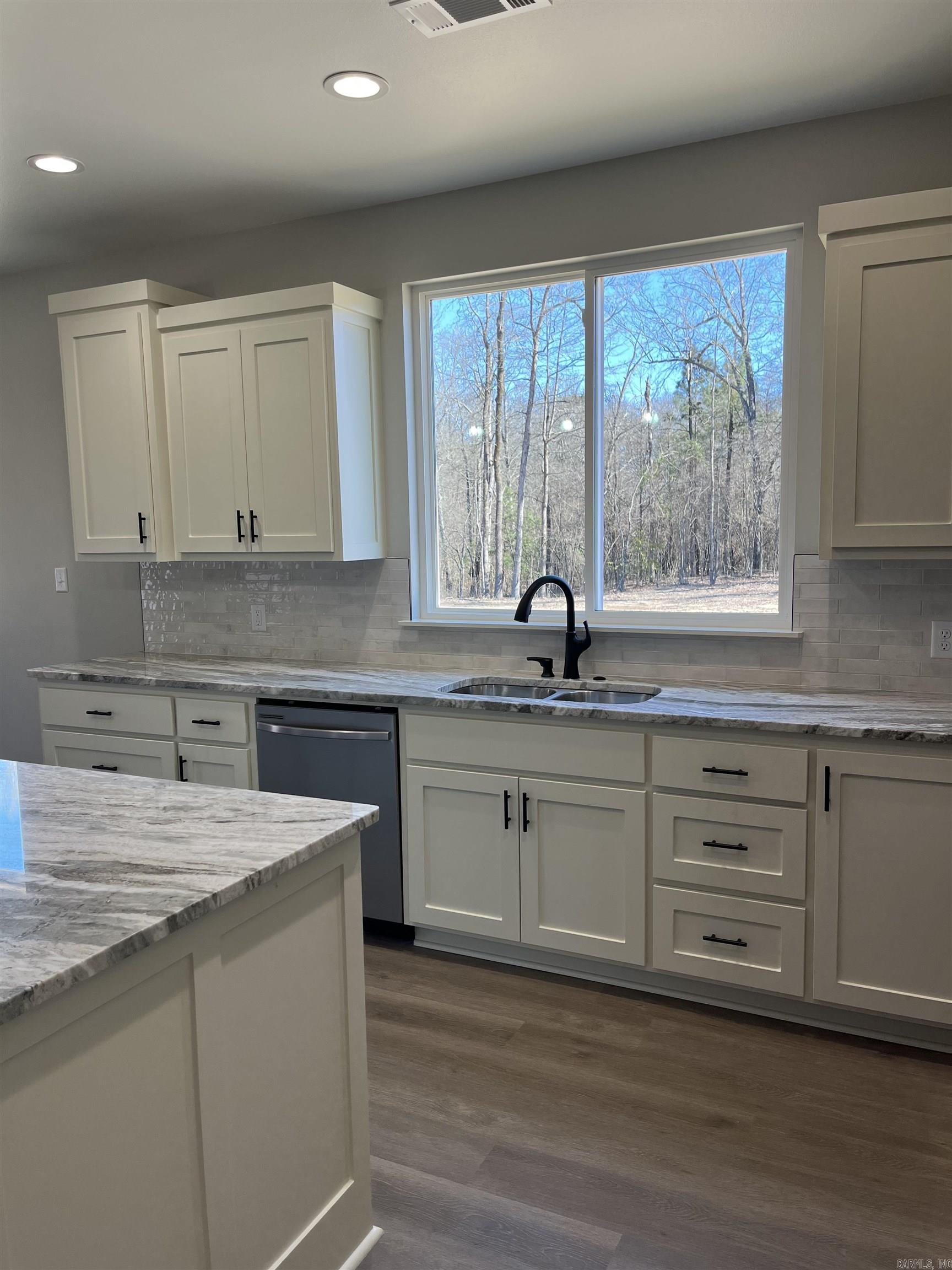 702 W Gum  Sheridan, AR