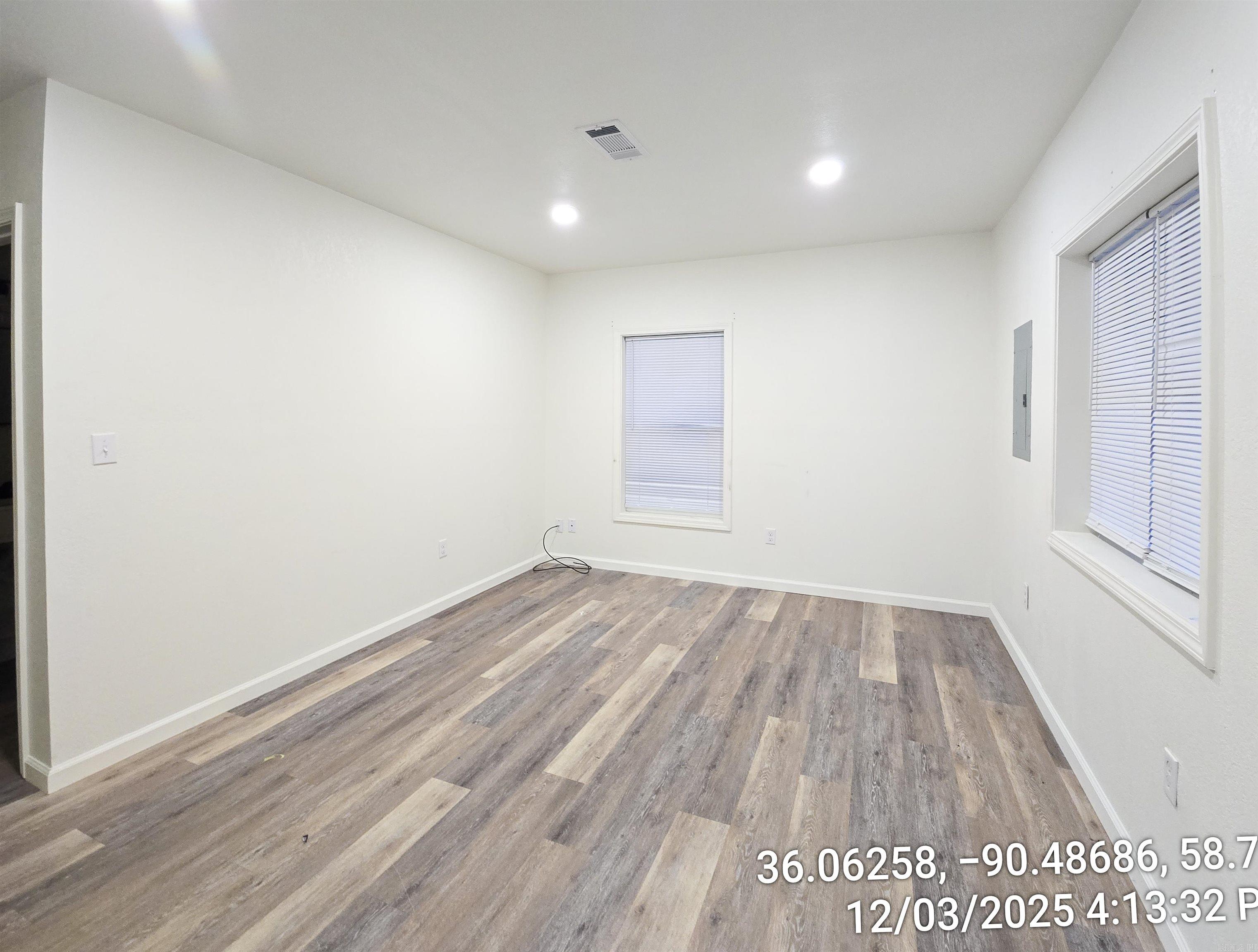 721 N 2nd (Unit B)  Paragould, AR