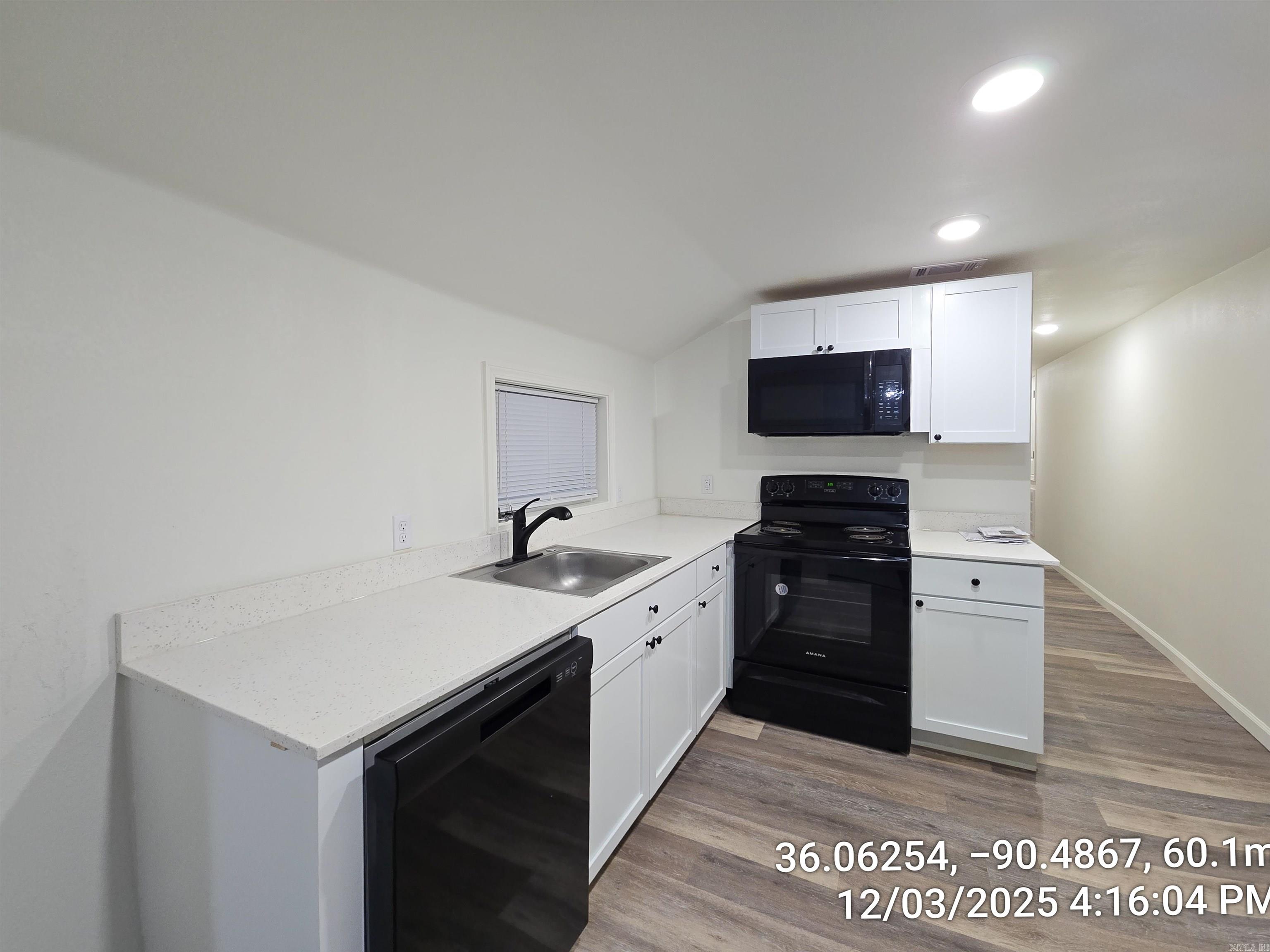 721 N 2nd (Unit B)  Paragould, AR