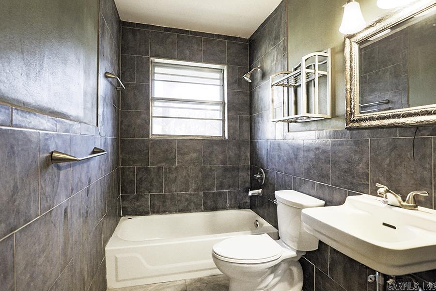 10 La Vista  North Little Rock, AR