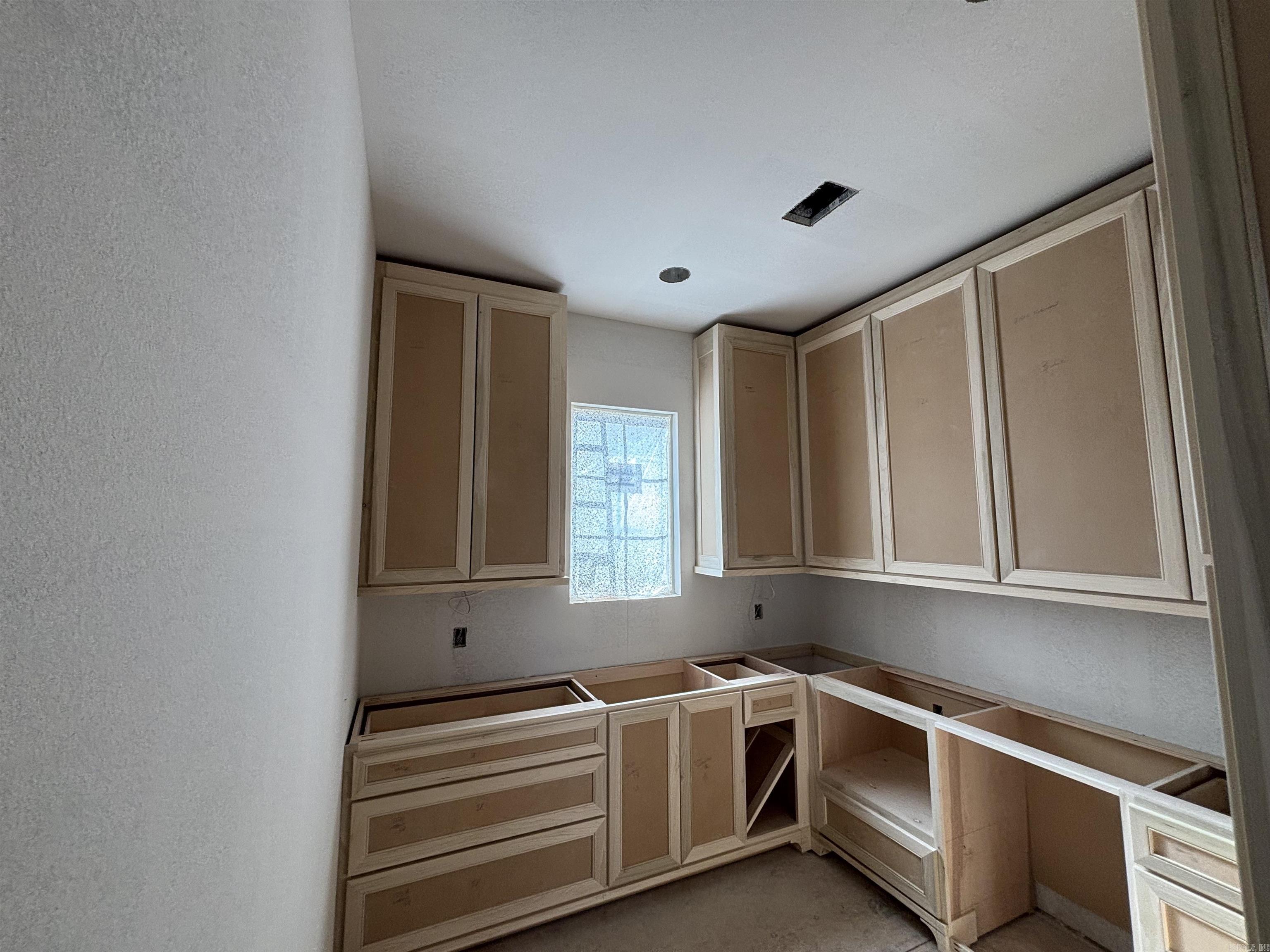 21510 Waterview  Roland, AR