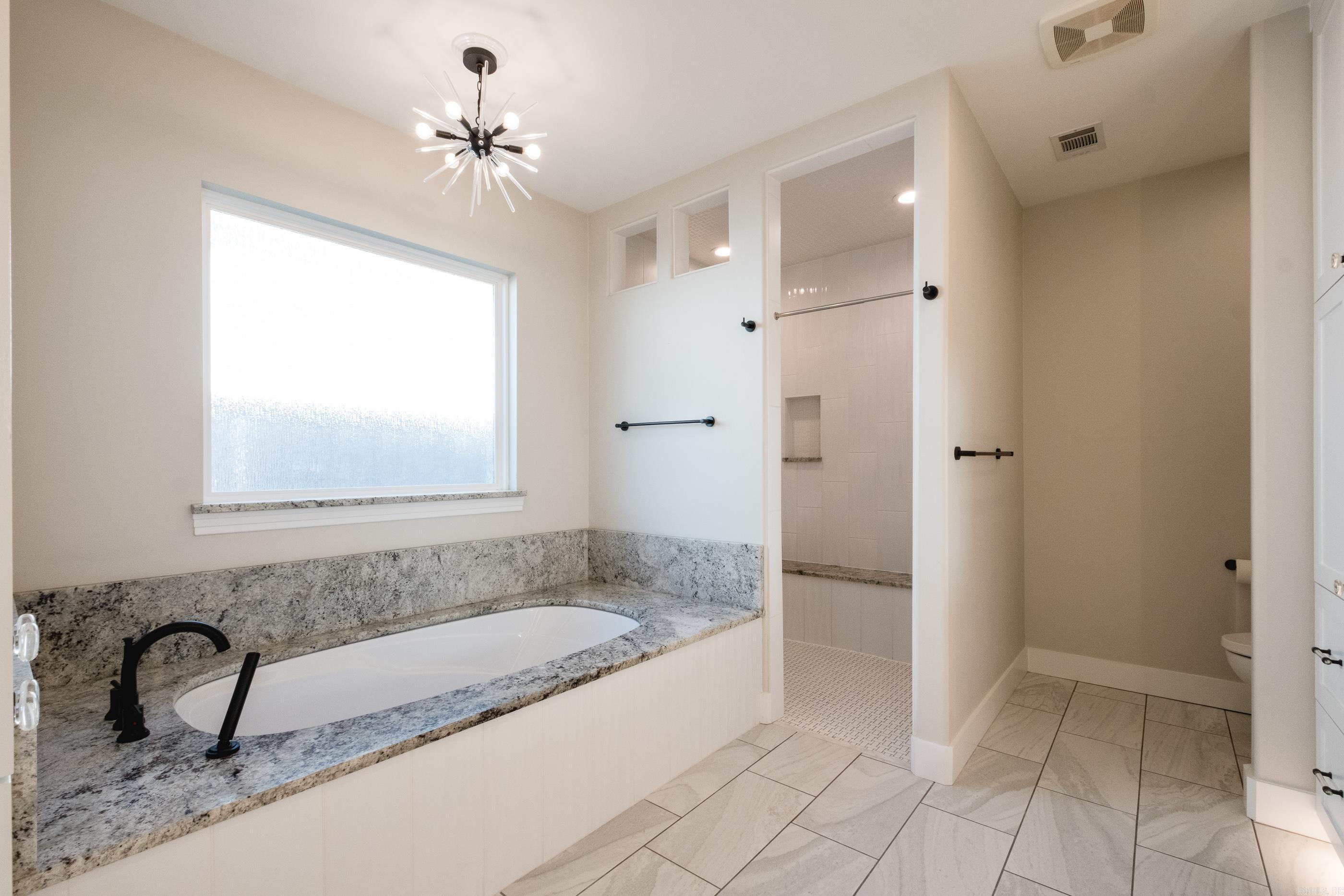 25 Belles Fleurs  Little Rock, AR