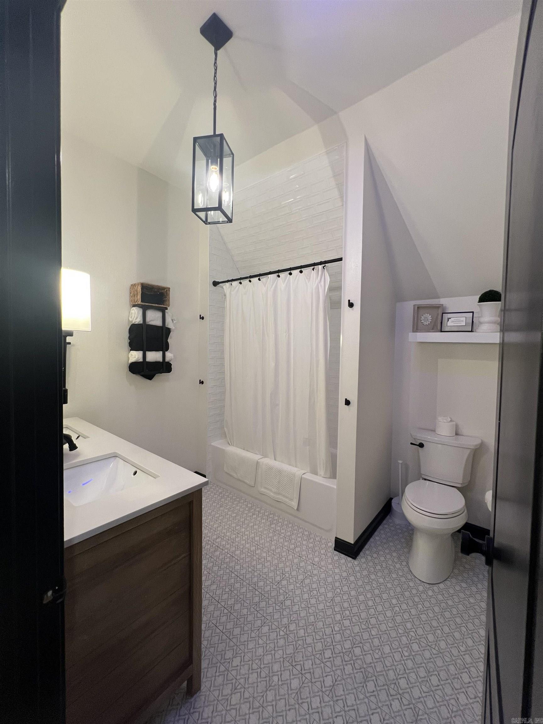 190 Riverview  Hot Springs, AR