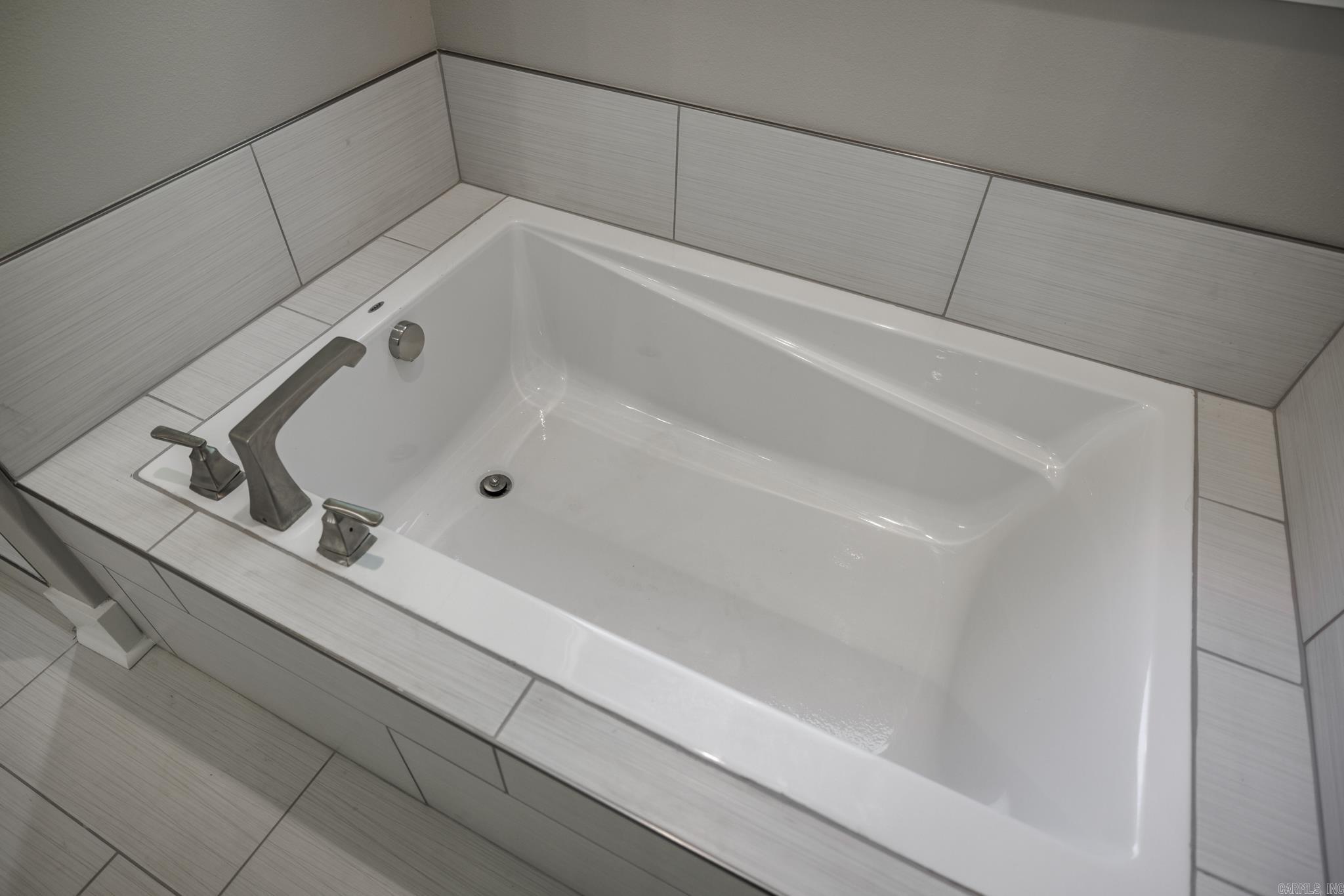 56 Biarritz  Hot Springs Village, AR