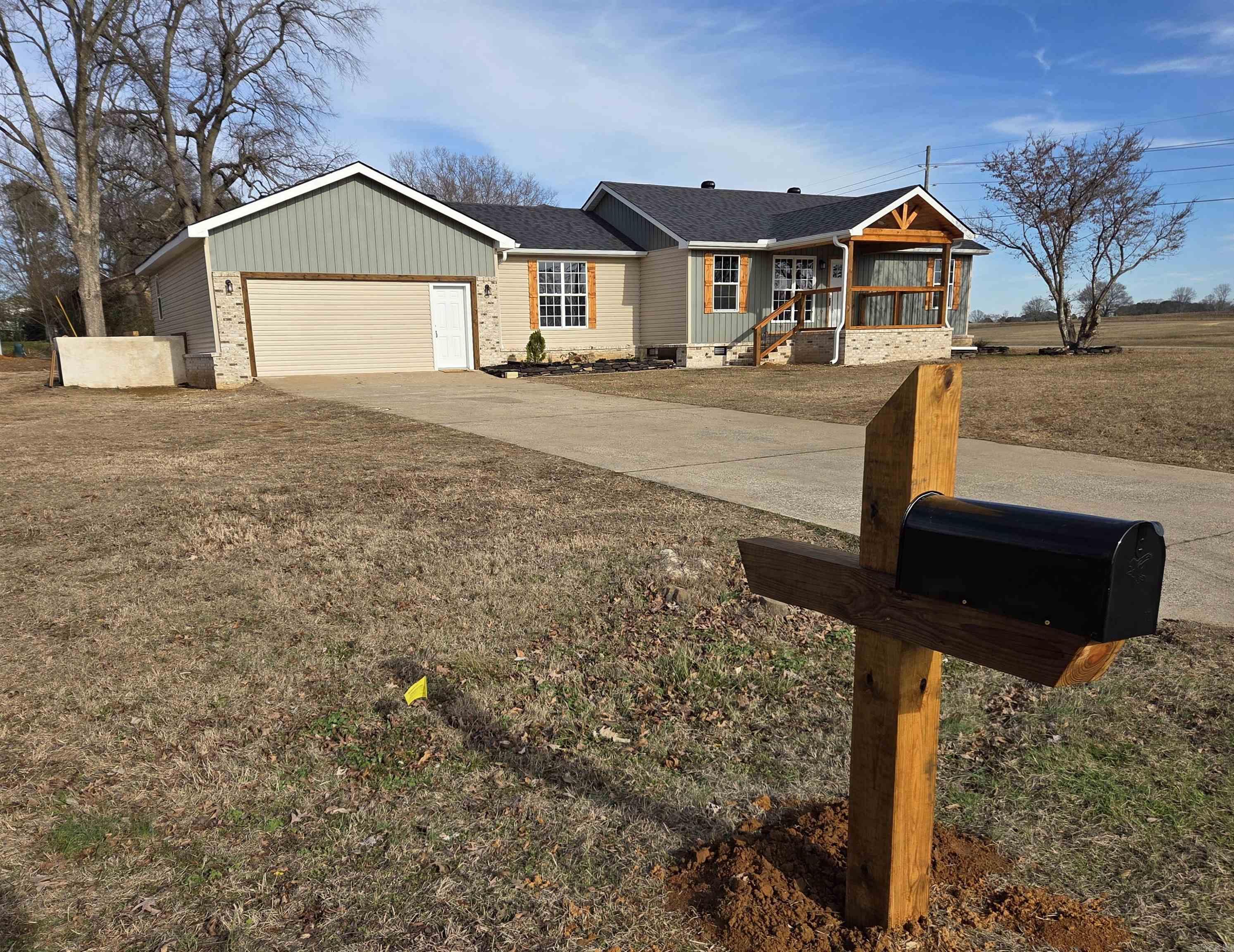 149 Meadowbrook  Searcy, AR
