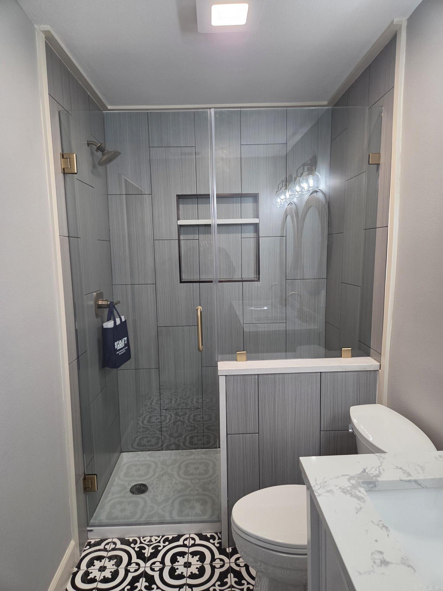 149 Meadowbrook Searcy, AR 72143