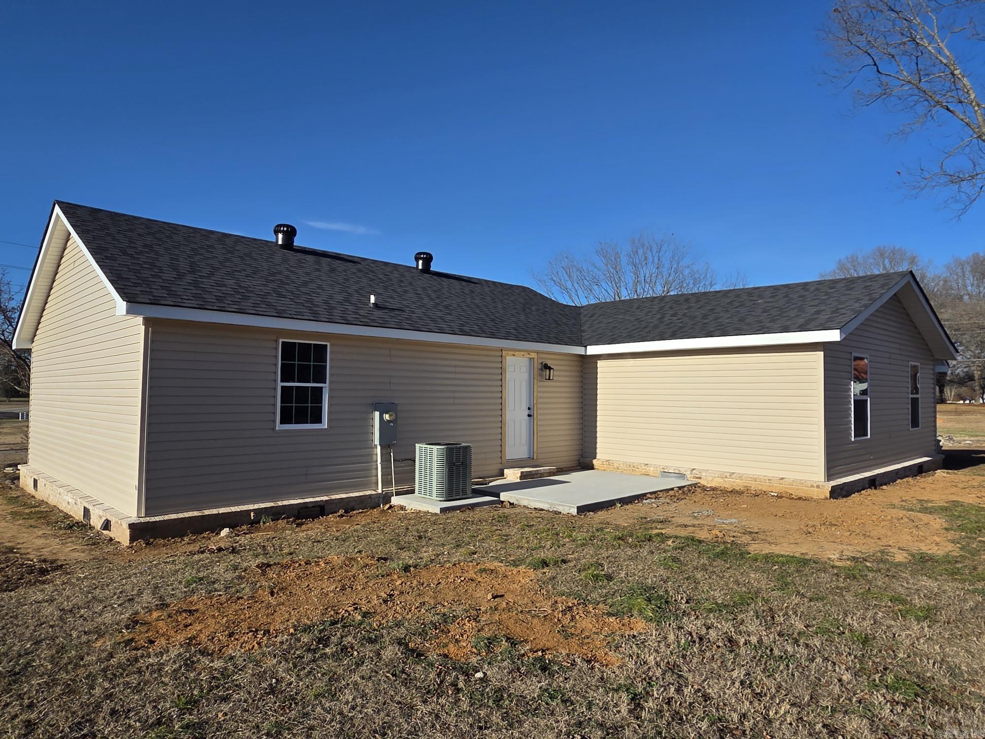 149 Meadowbrook Searcy, AR 72143