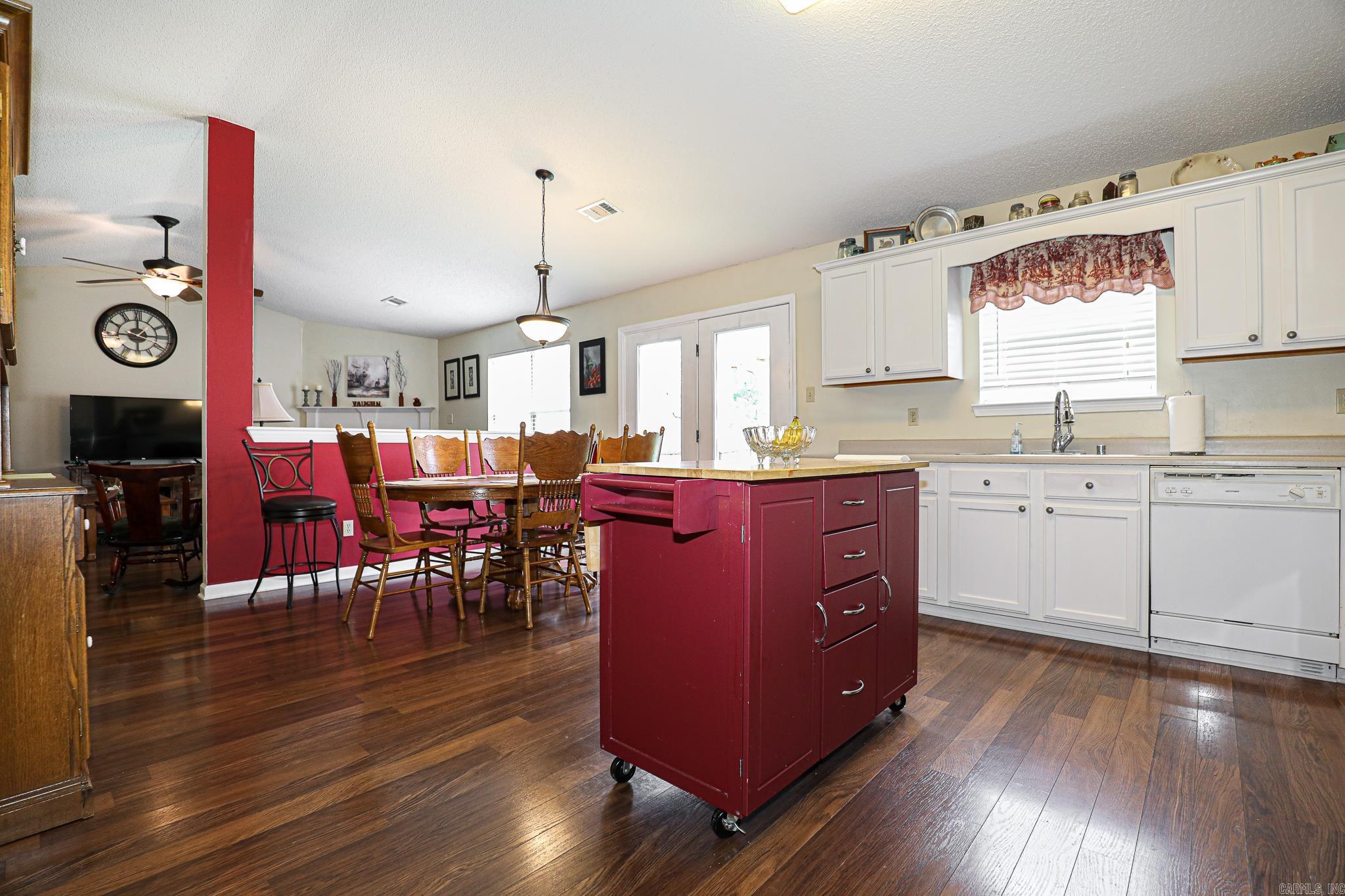 3501 ANDREW DRIVE  Bryant, AR