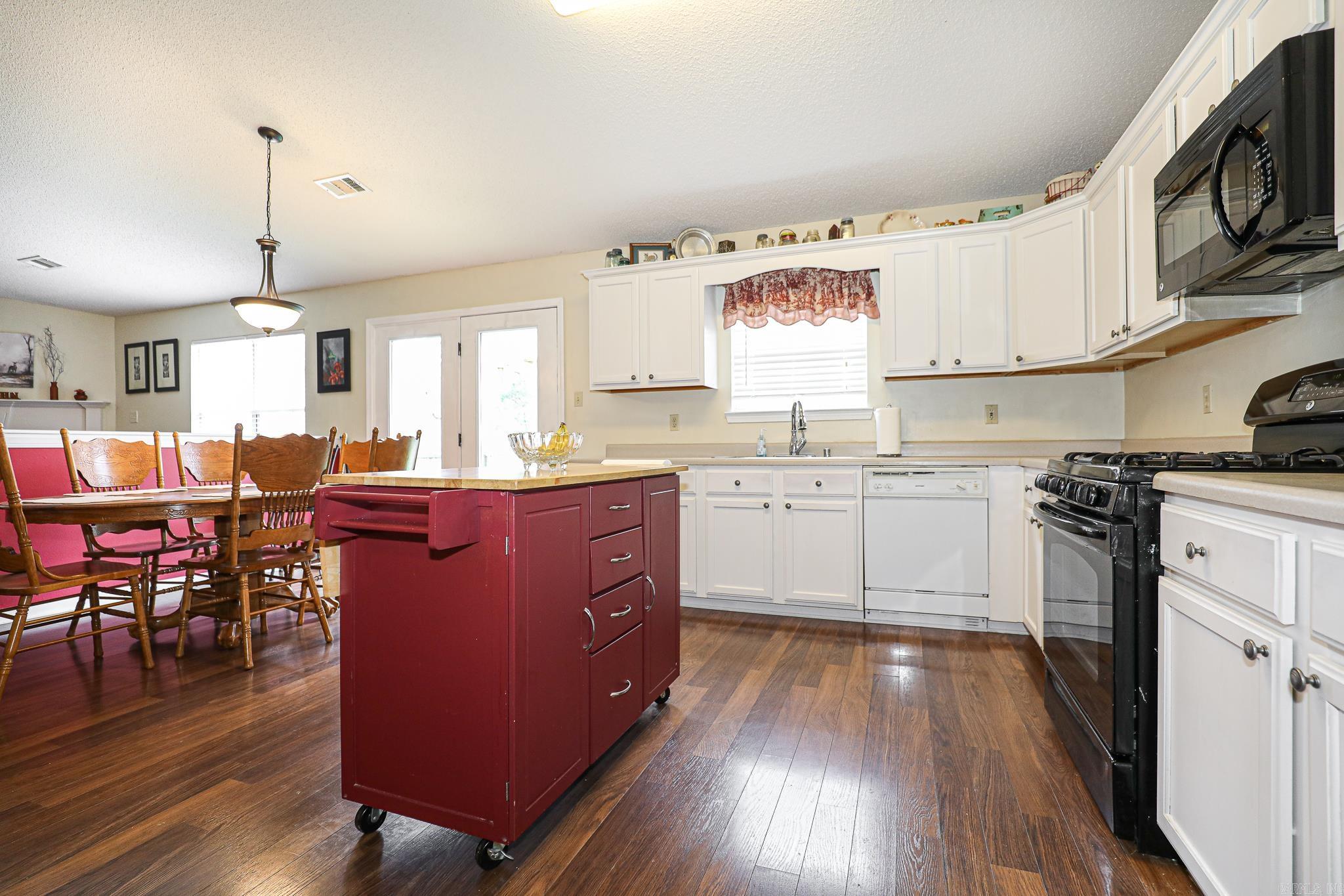 3501 ANDREW DRIVE  Bryant, AR