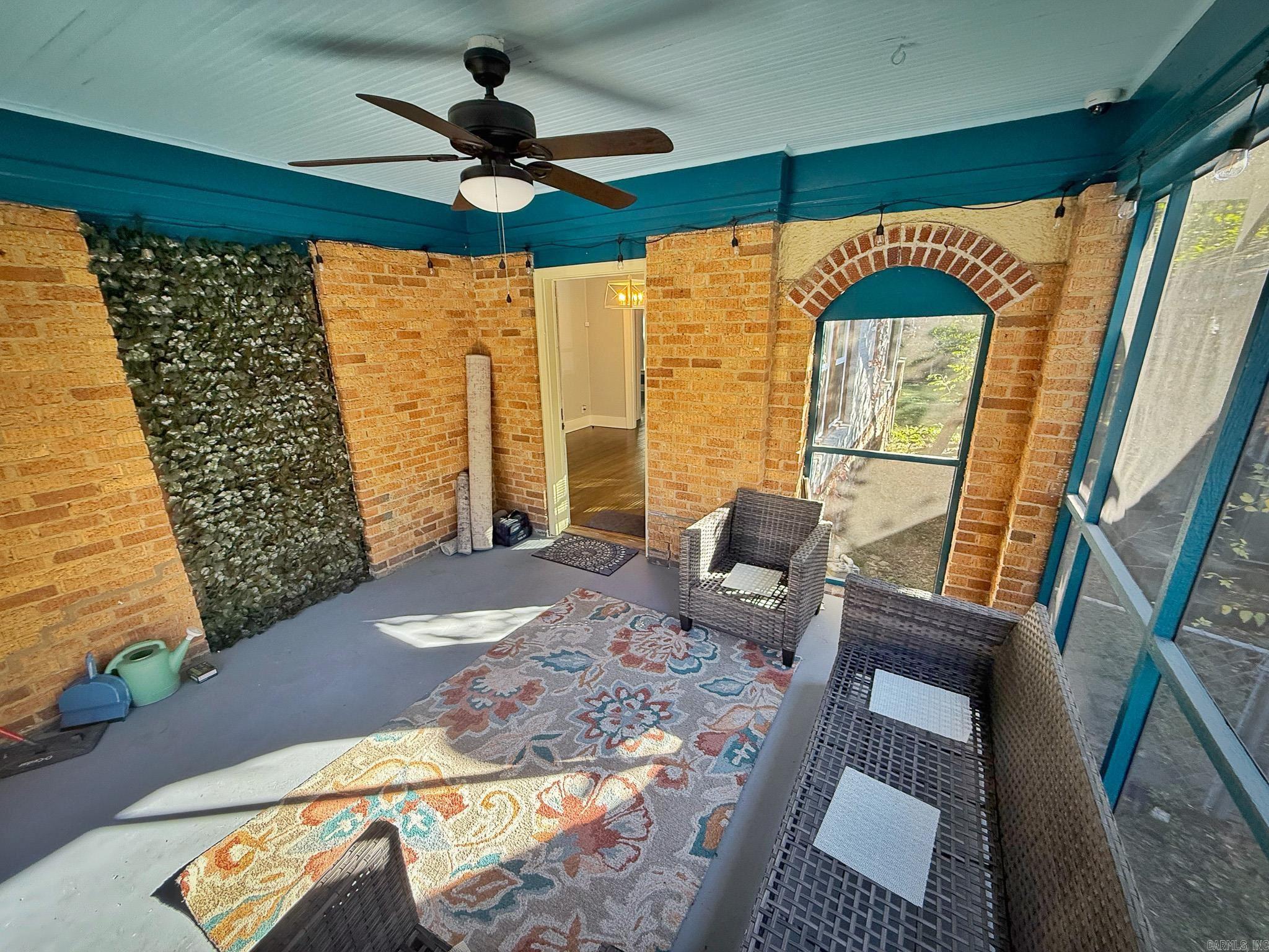 323 S Valmar  Little Rock, AR