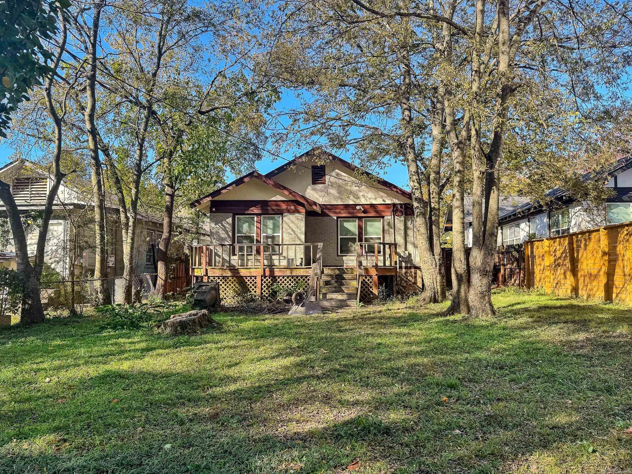 323 S Valmar  Little Rock, AR