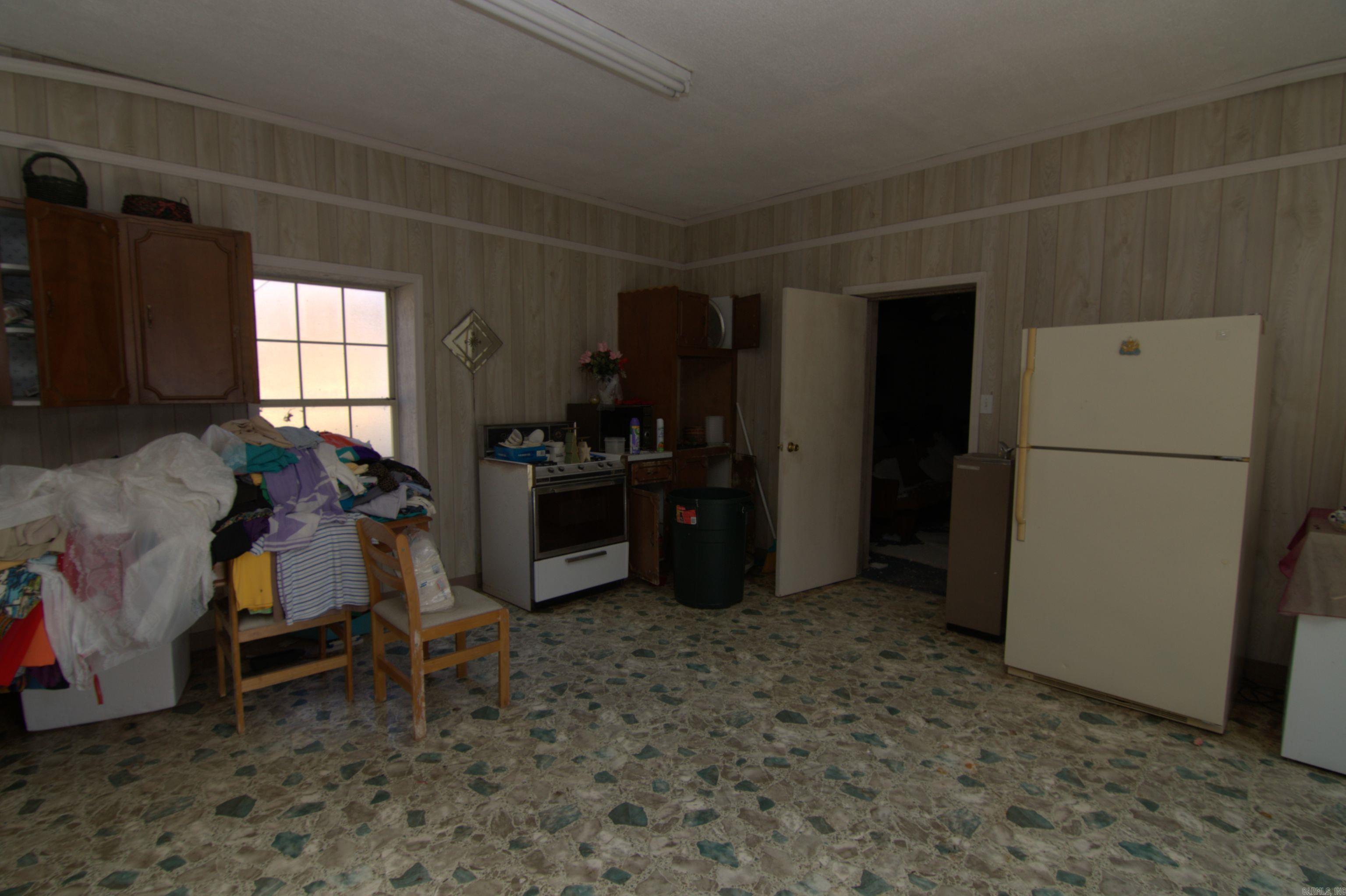 29 Beaver Creek  Roland, AR