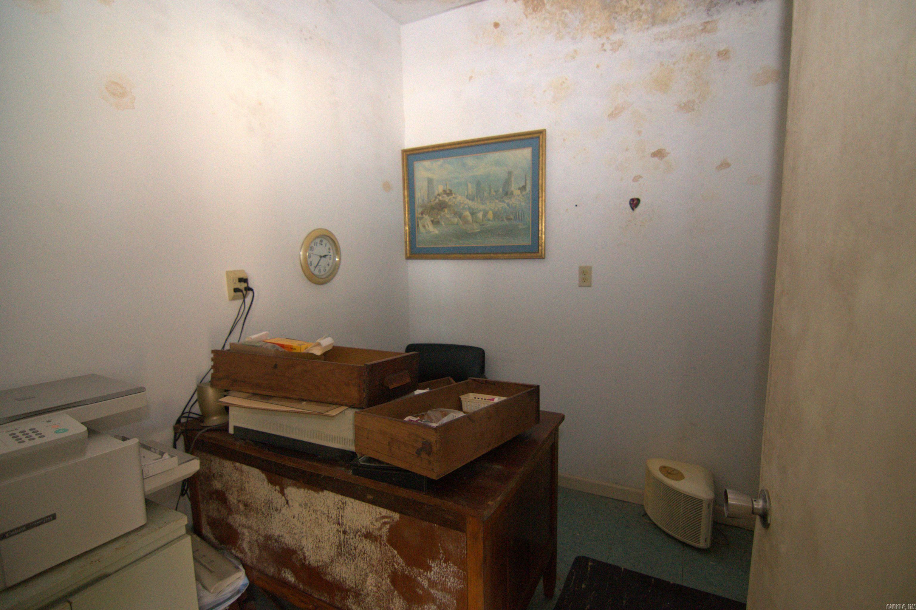 29 Beaver Creek  Roland, AR