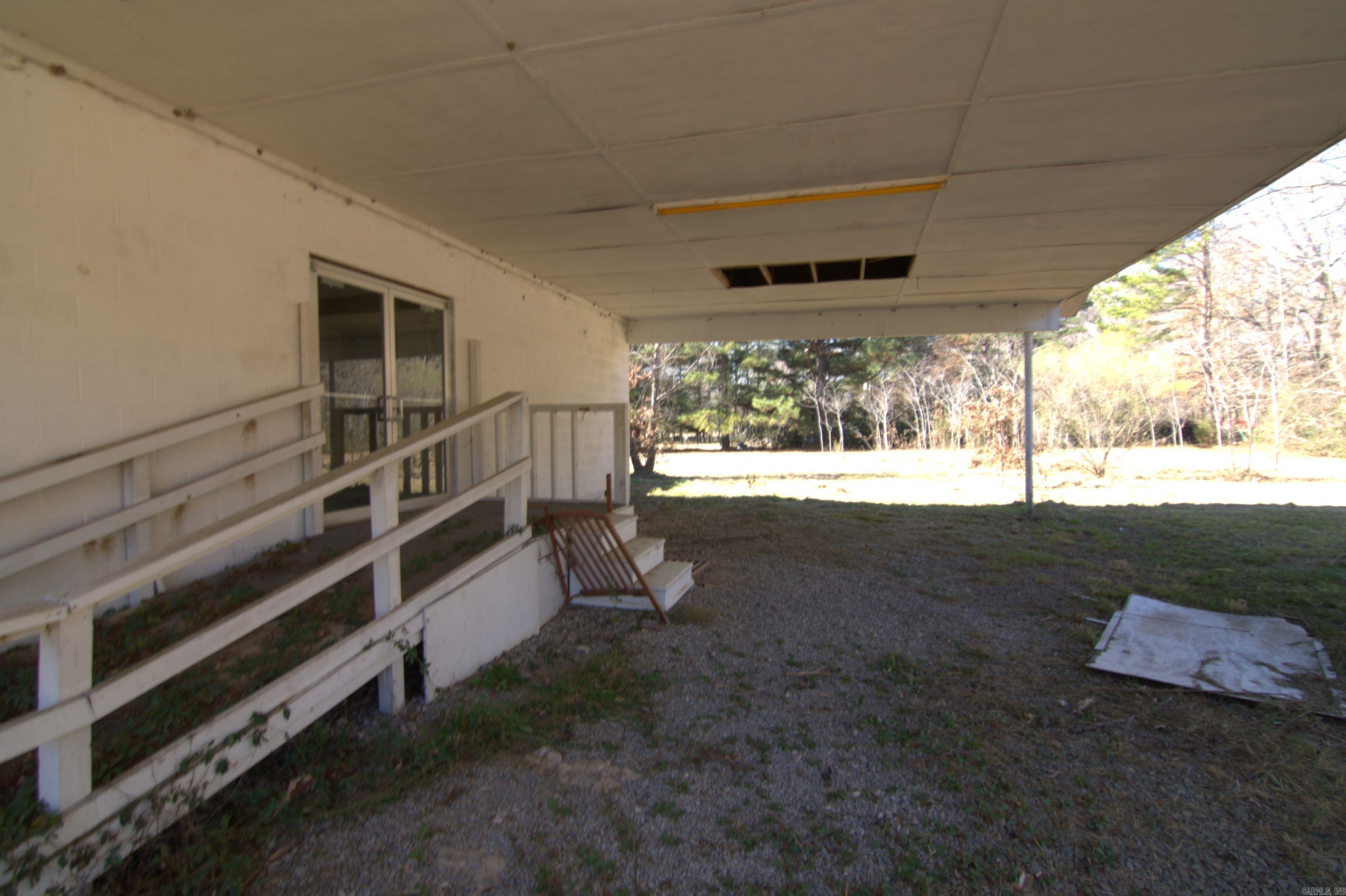 29 Beaver Creek  Roland, AR