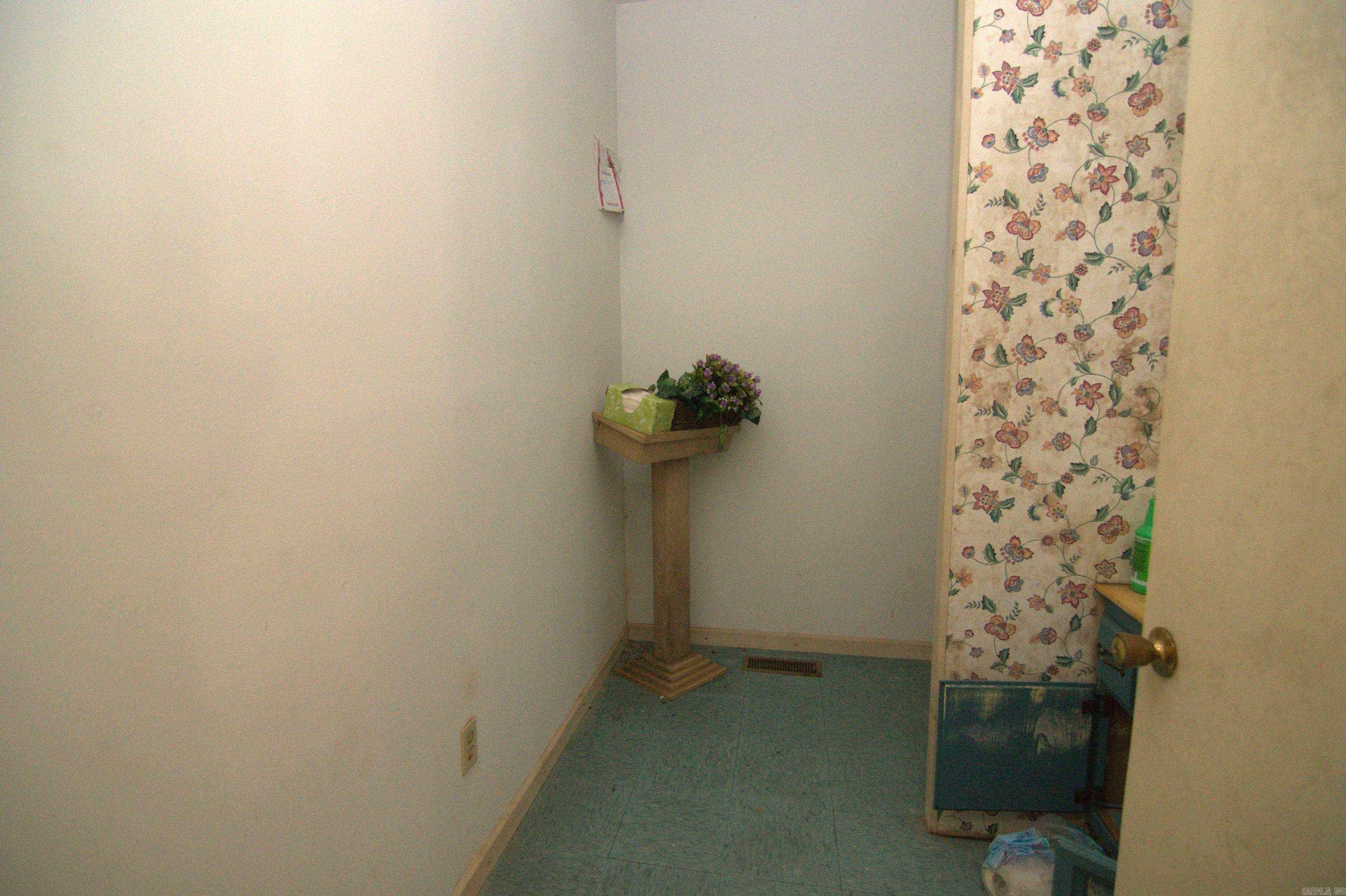 29 Beaver Creek  Roland, AR