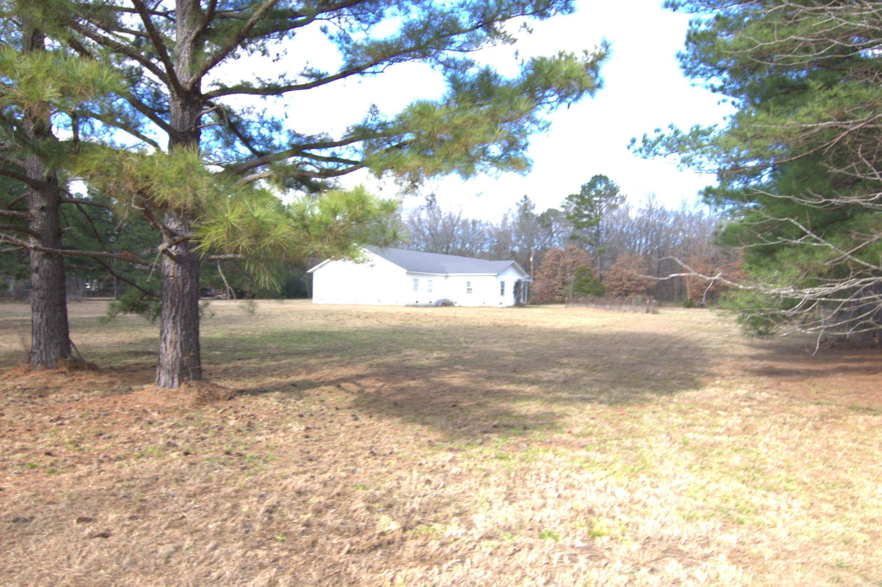 29 Beaver Creek  Roland, AR