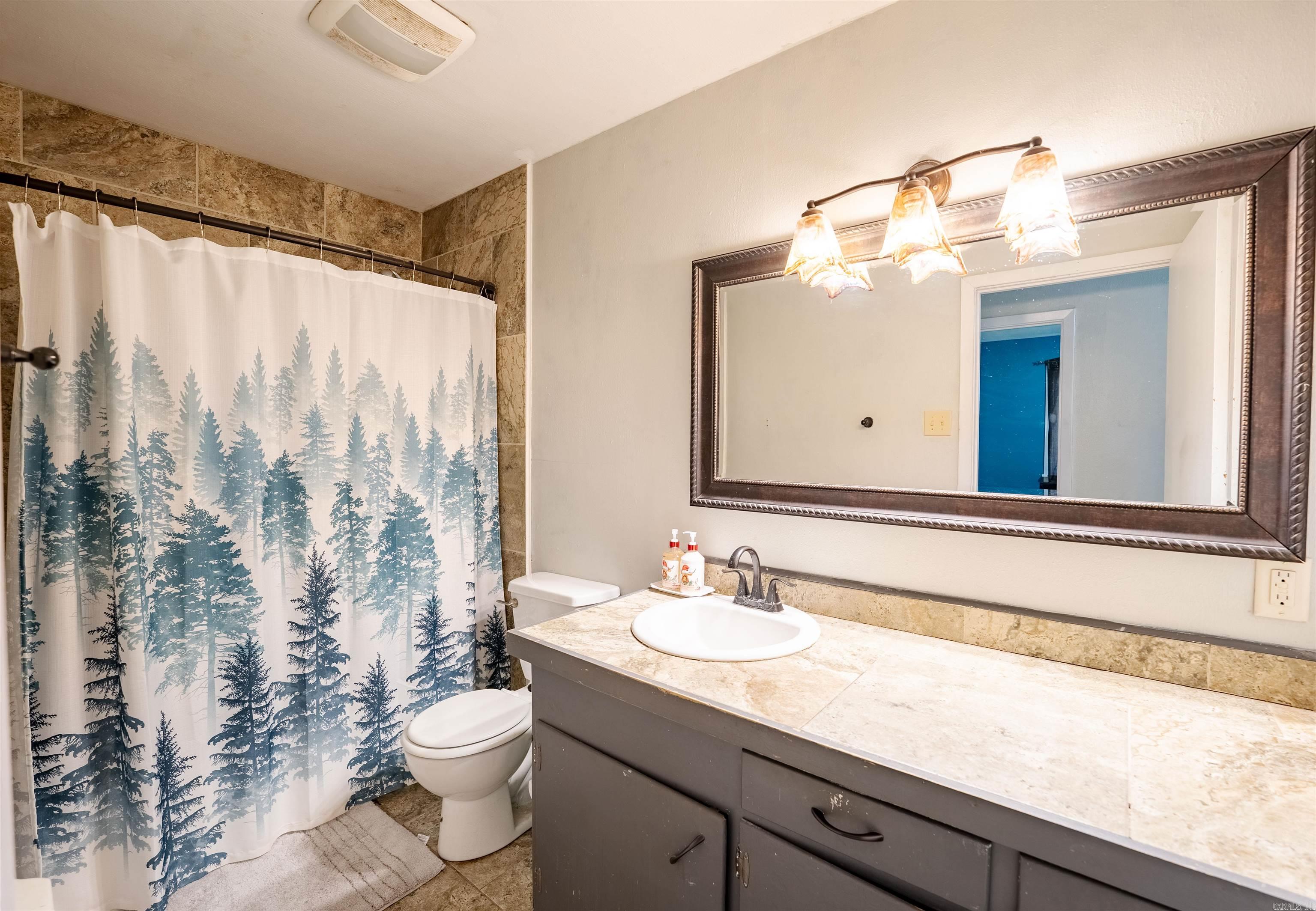 210 N Division  Donaldson, AR