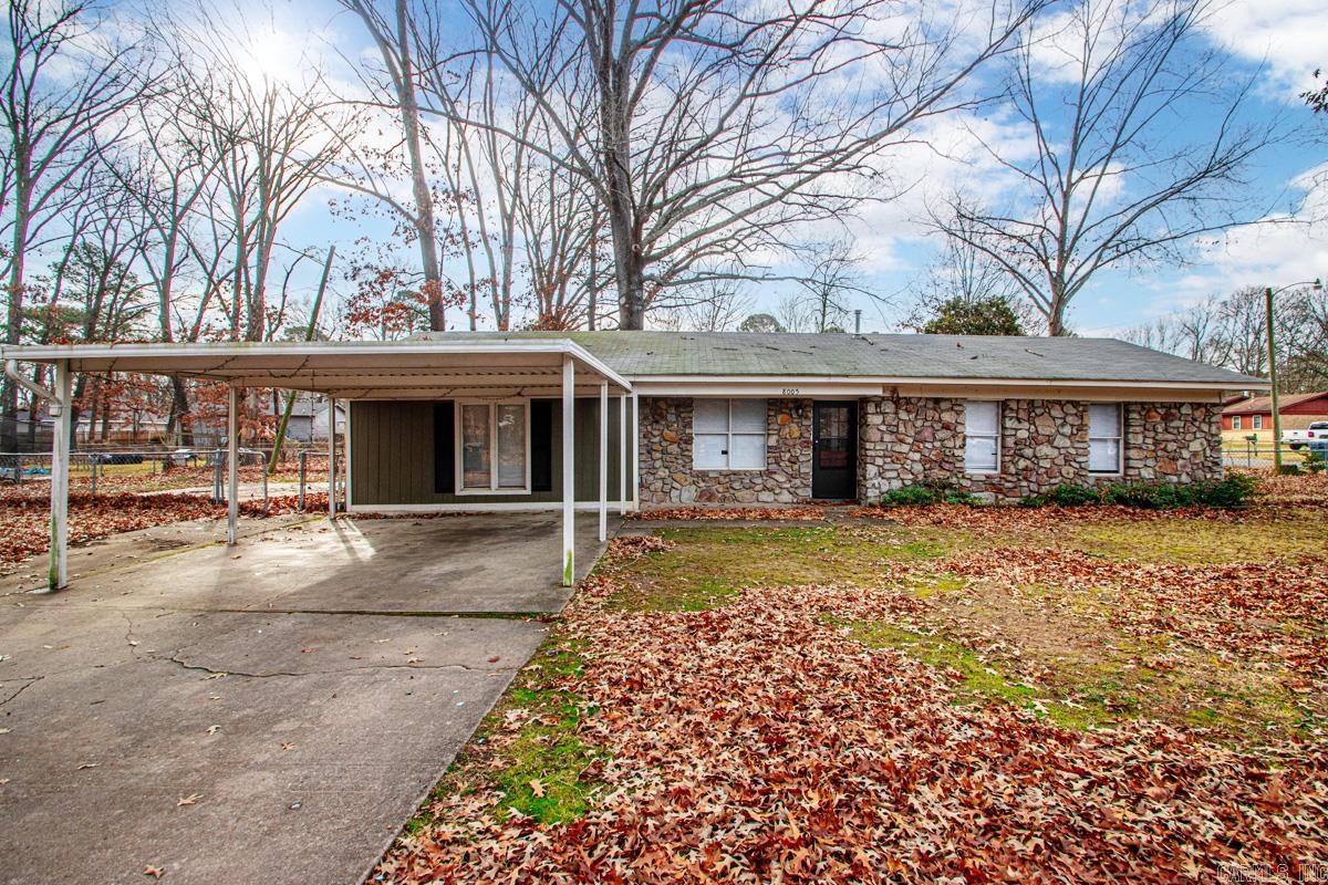 8005 Woodhaven  Little Rock, AR