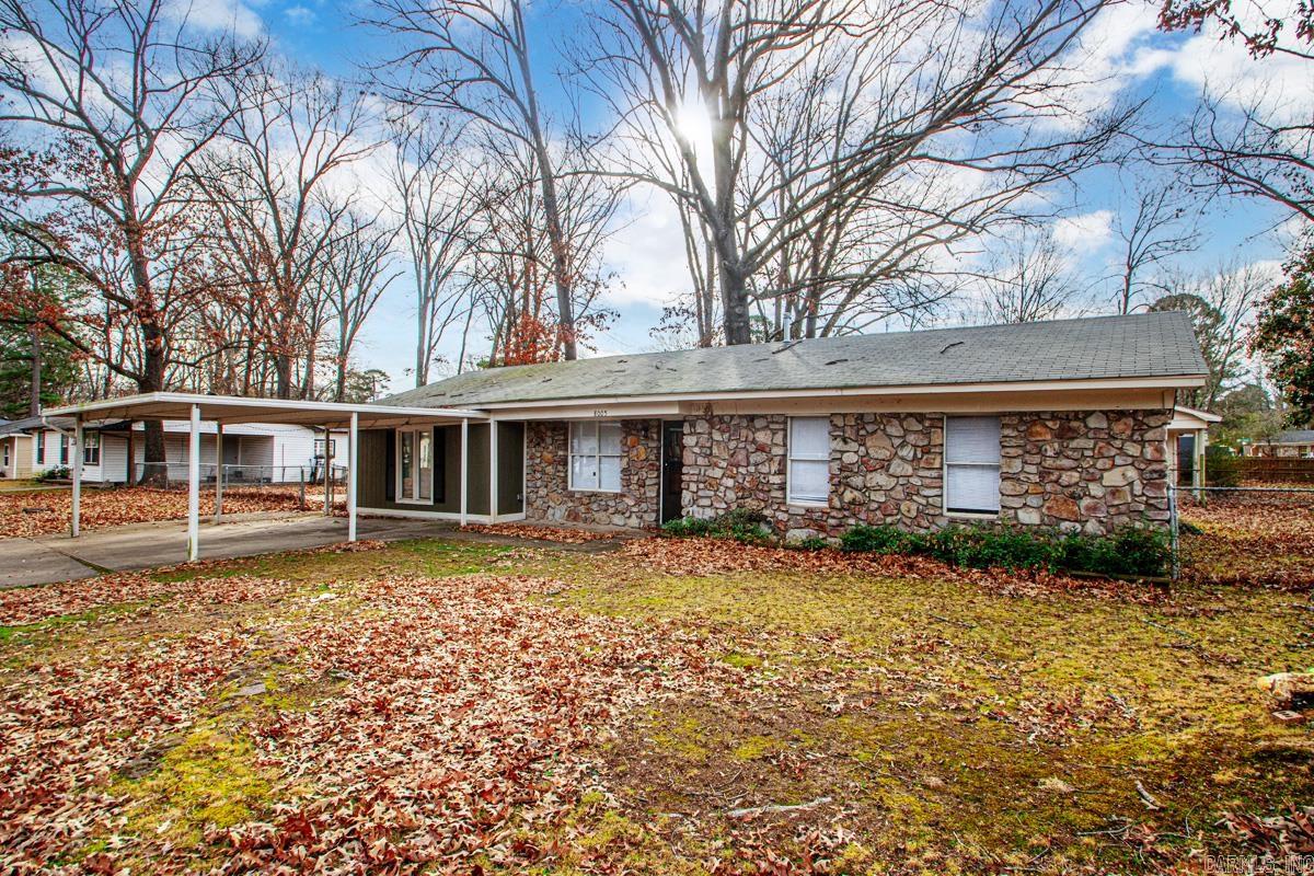 8005 Woodhaven  Little Rock, AR